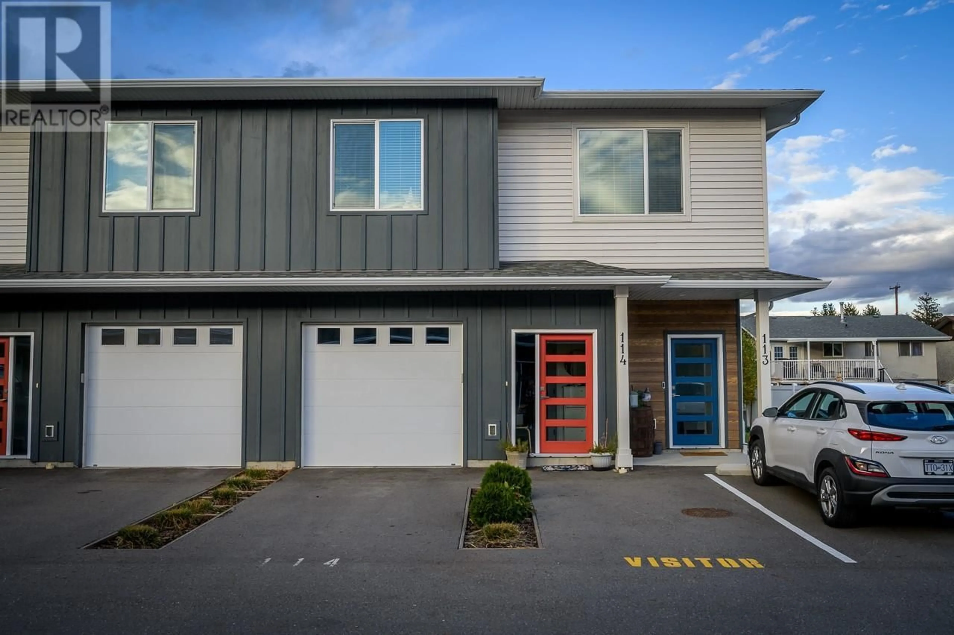 Home with vinyl exterior material, street for 2925 WESTSYDE Road Unit# 114, Kamloops British Columbia V2B0J8