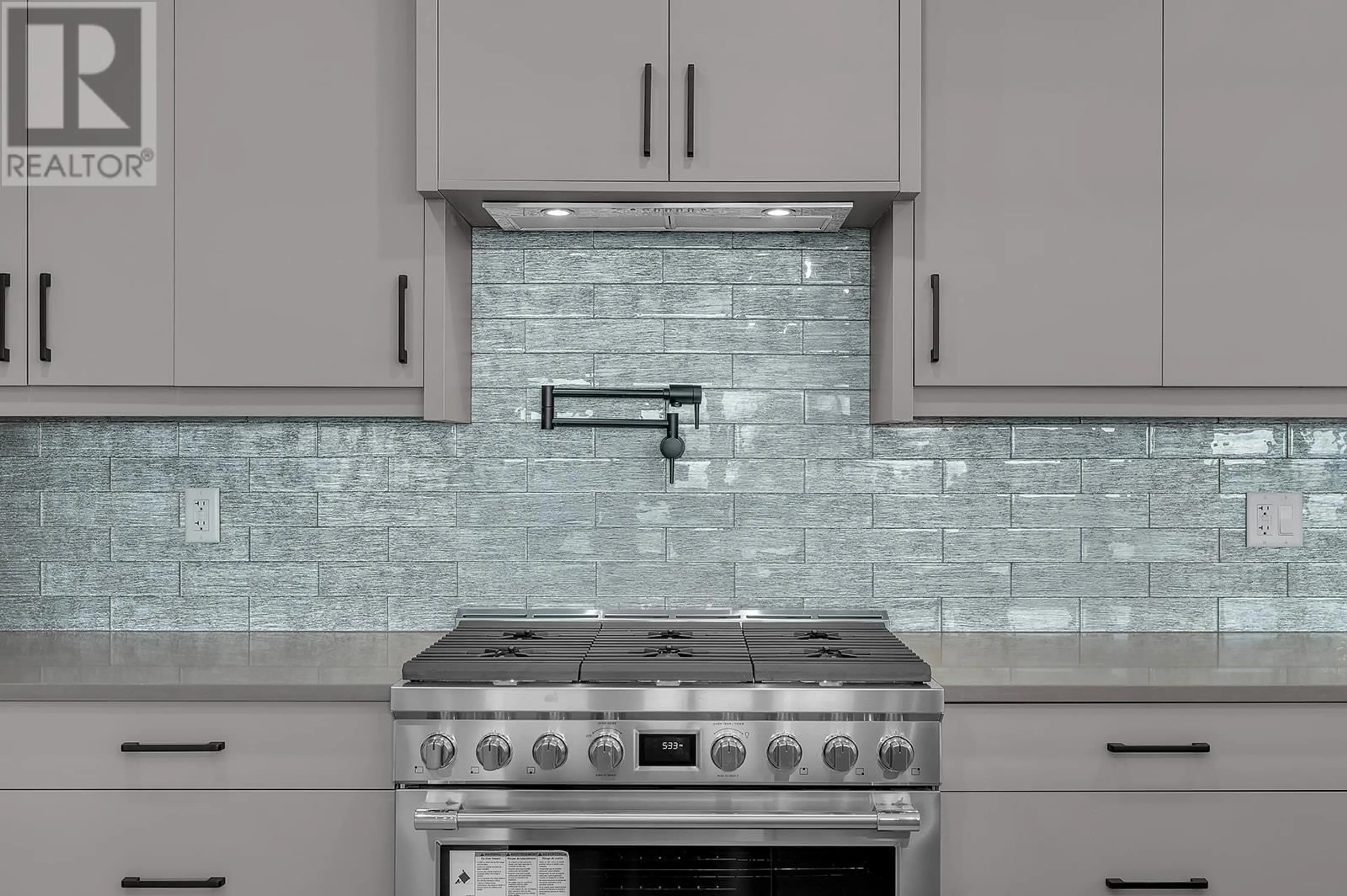 Contemporary kitchen, ceramic/tile floor for 3576 SILVER WAY, West Kelowna British Columbia V4T1A3