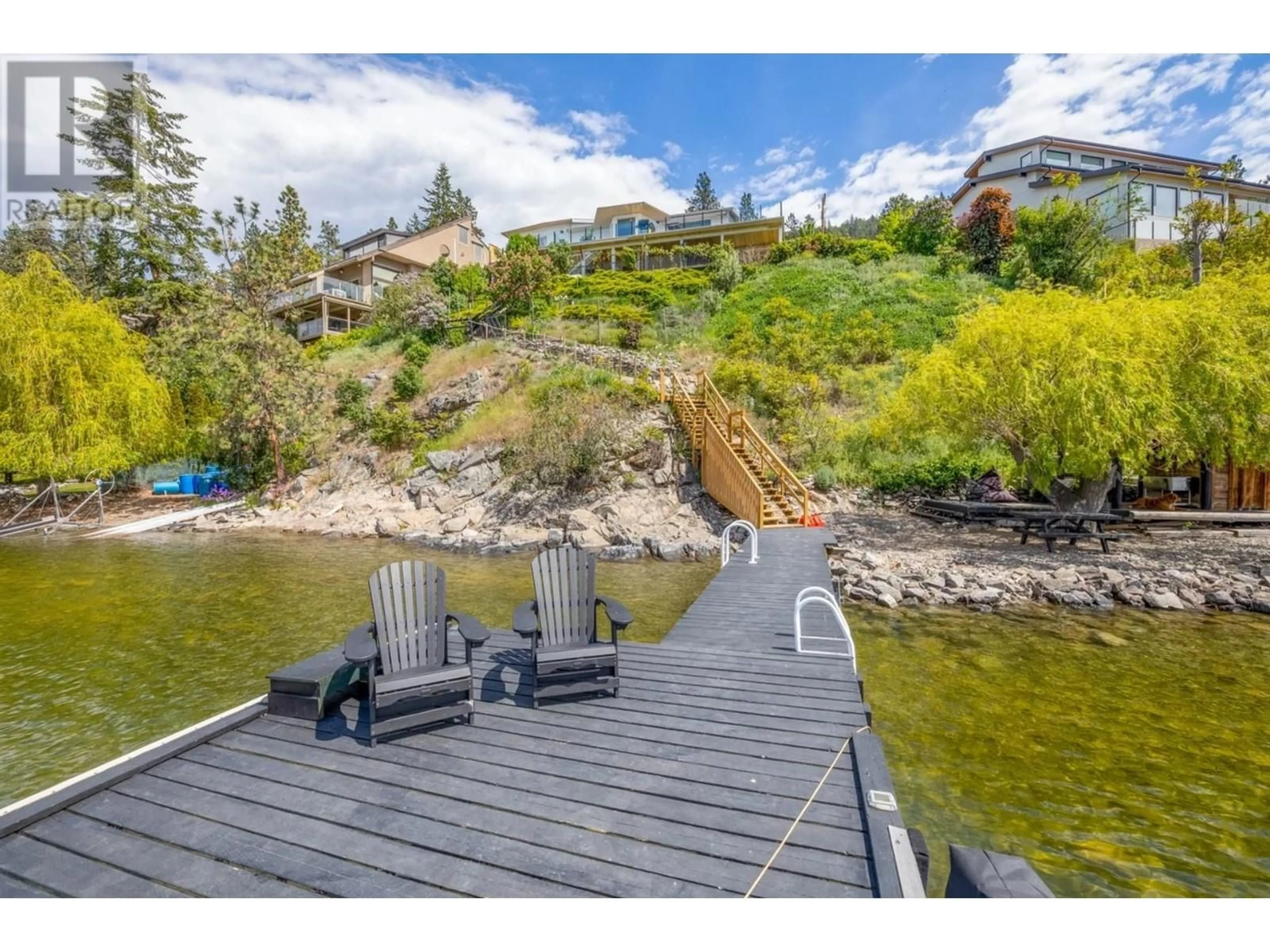 Unknown for 1876 DEWDNEY ROAD, Kelowna British Columbia V1V2C3