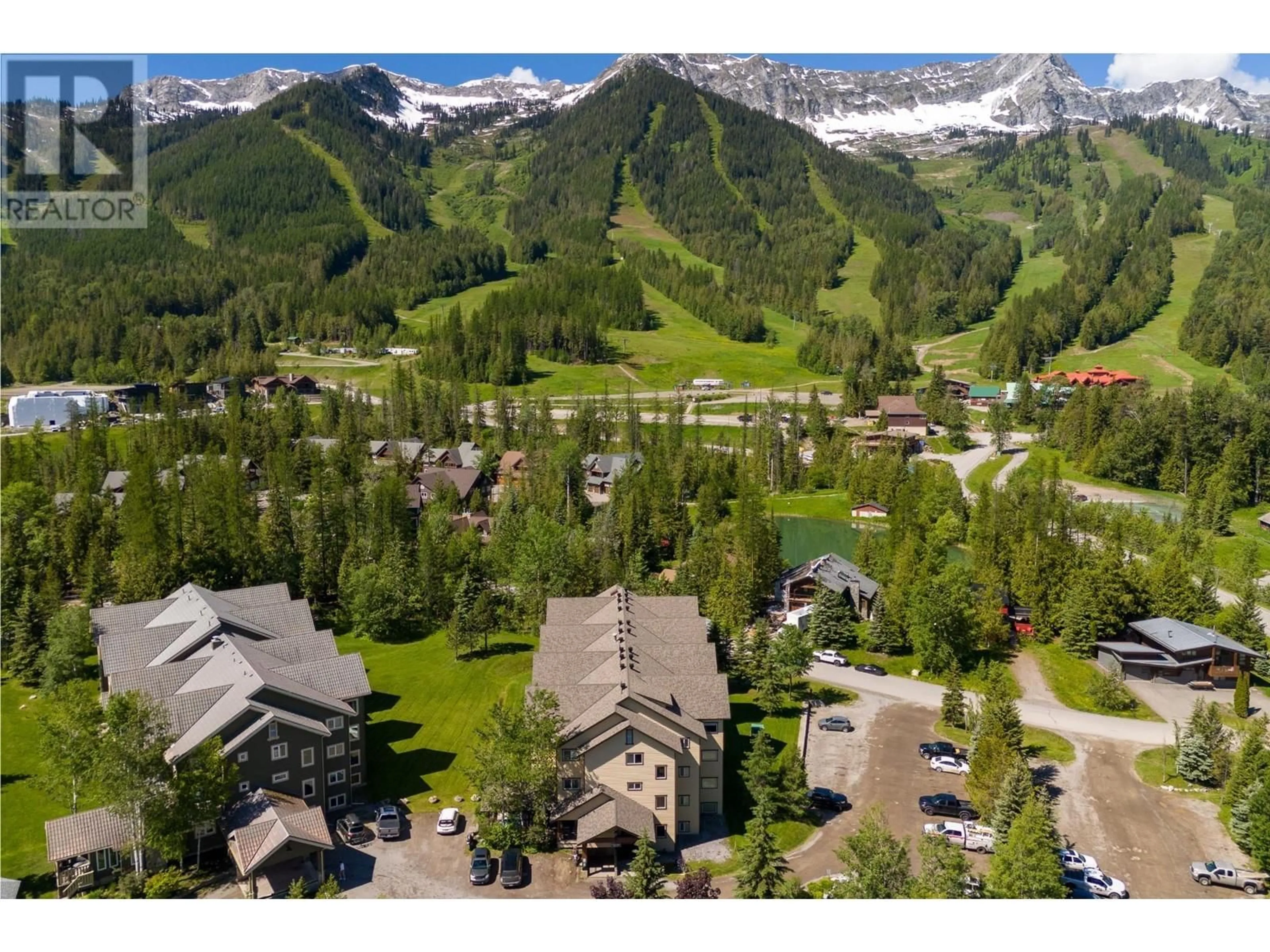 A pic from outside/outdoor area/front of a property/back of a property/a pic from drone, mountain view for 4559 TIMBERLINE Crescent Unit# 324, Fernie British Columbia V0B1M7