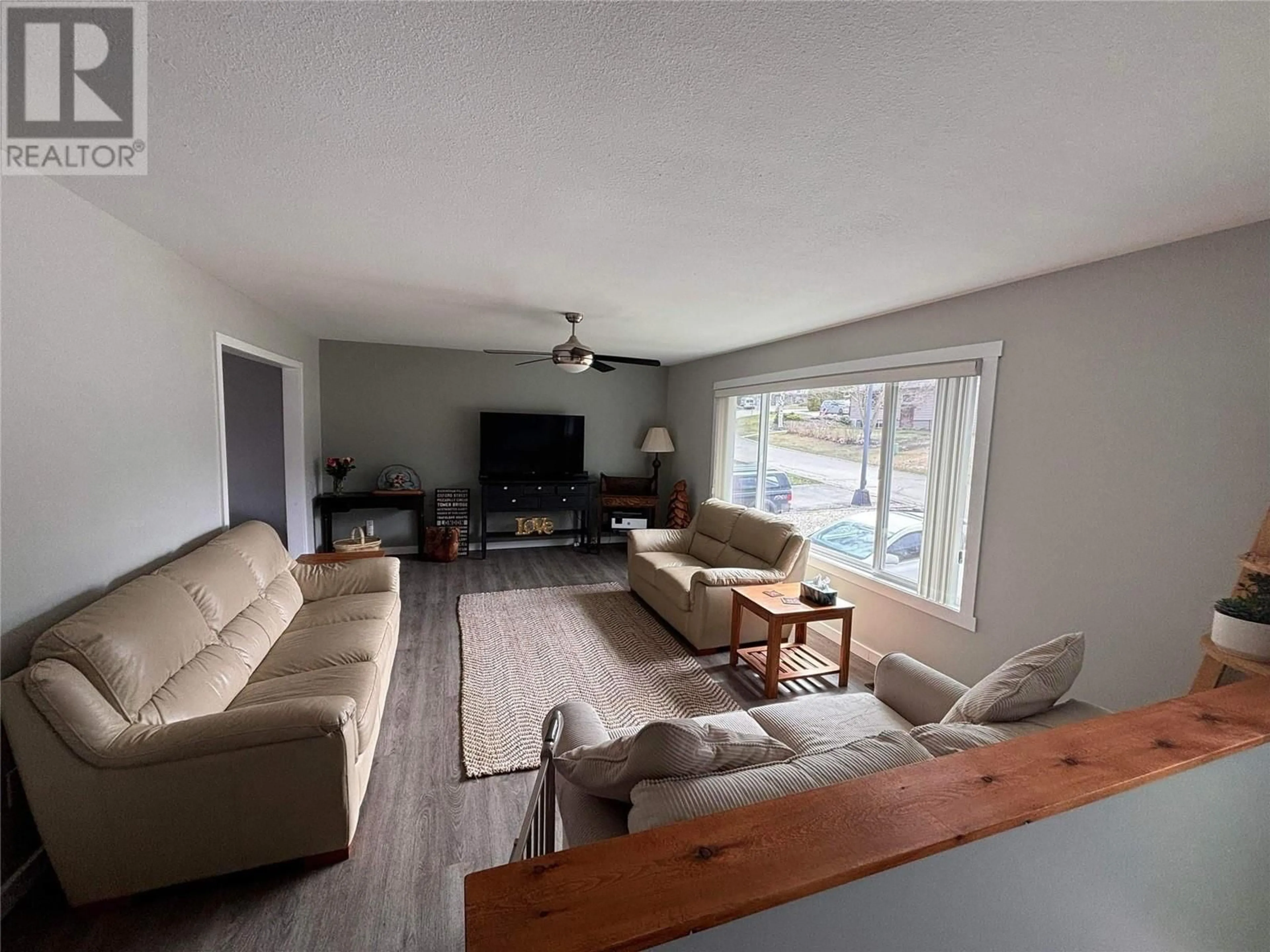 Living room with furniture, unknown for 2131 23 Avenue NE, Salmon Arm British Columbia V1E3E7