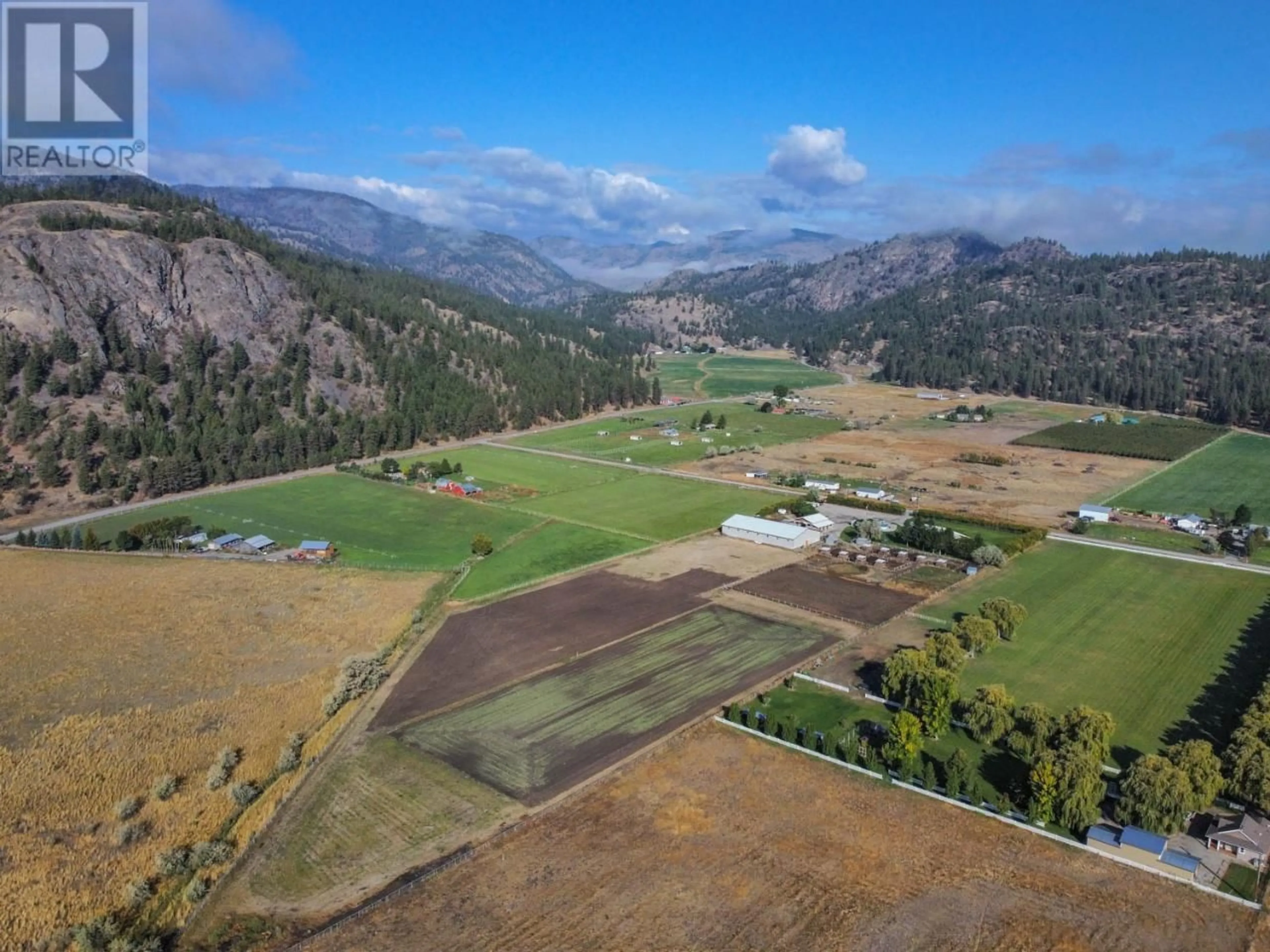 A pic from outside/outdoor area/front of a property/back of a property/a pic from drone, mountain view for 300 JONES WAY ROAD, Oliver British Columbia V0H1T5