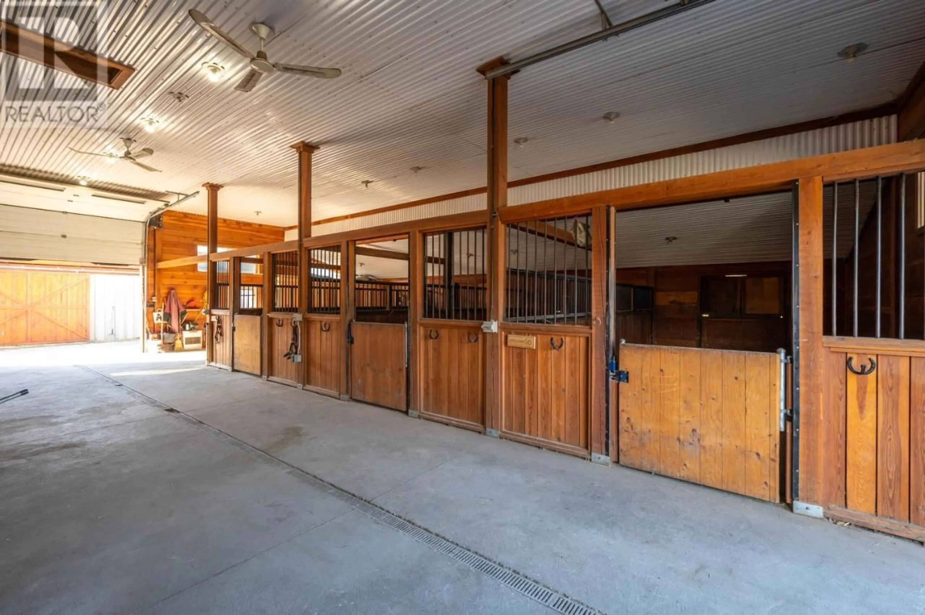 Indoor garage for 300 Jones Way Road, Oliver British Columbia V0H1T5