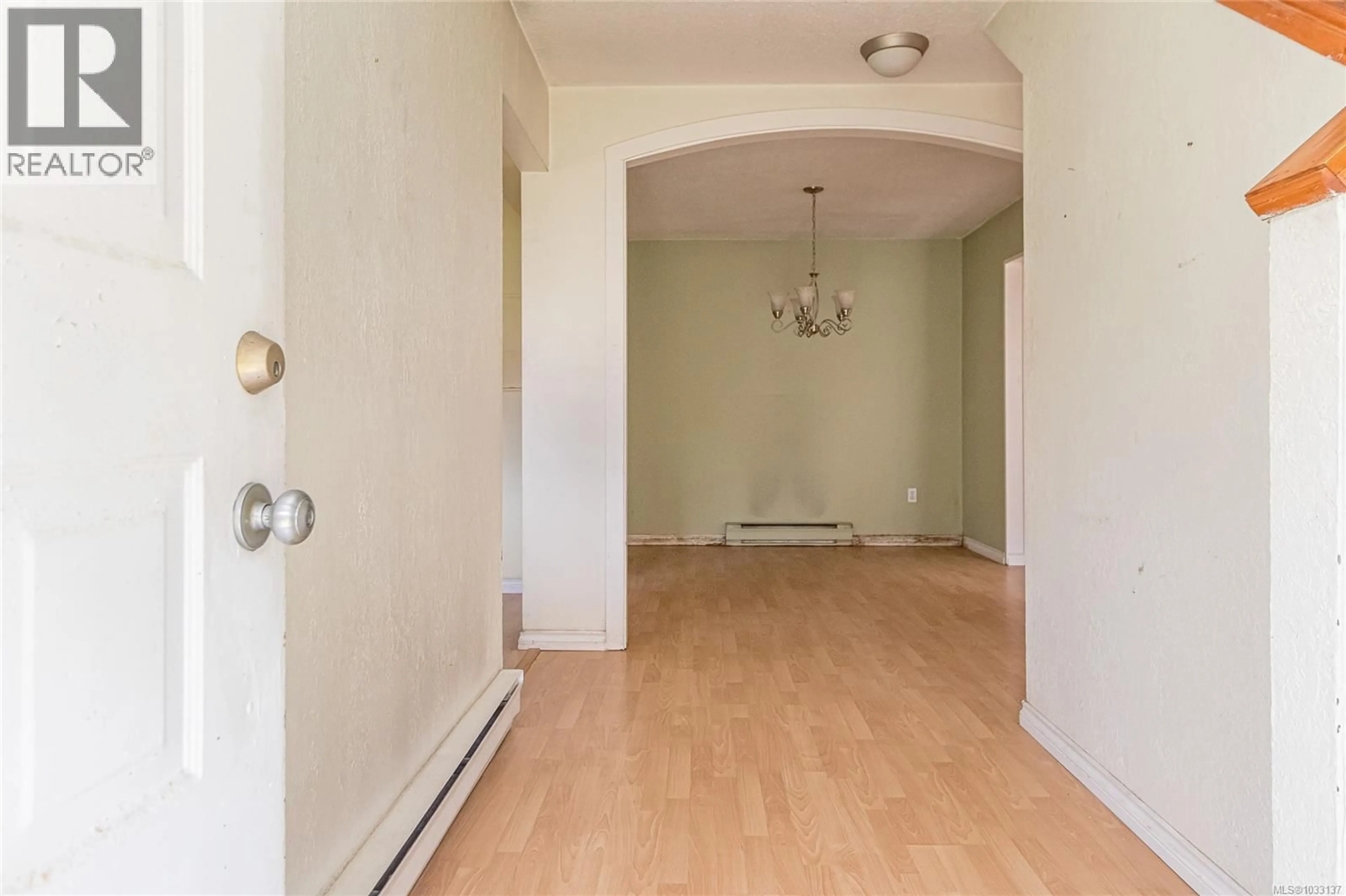 A pic of a room for 16 - 1506 ADMIRALS ROAD, View Royal British Columbia V9A7B1