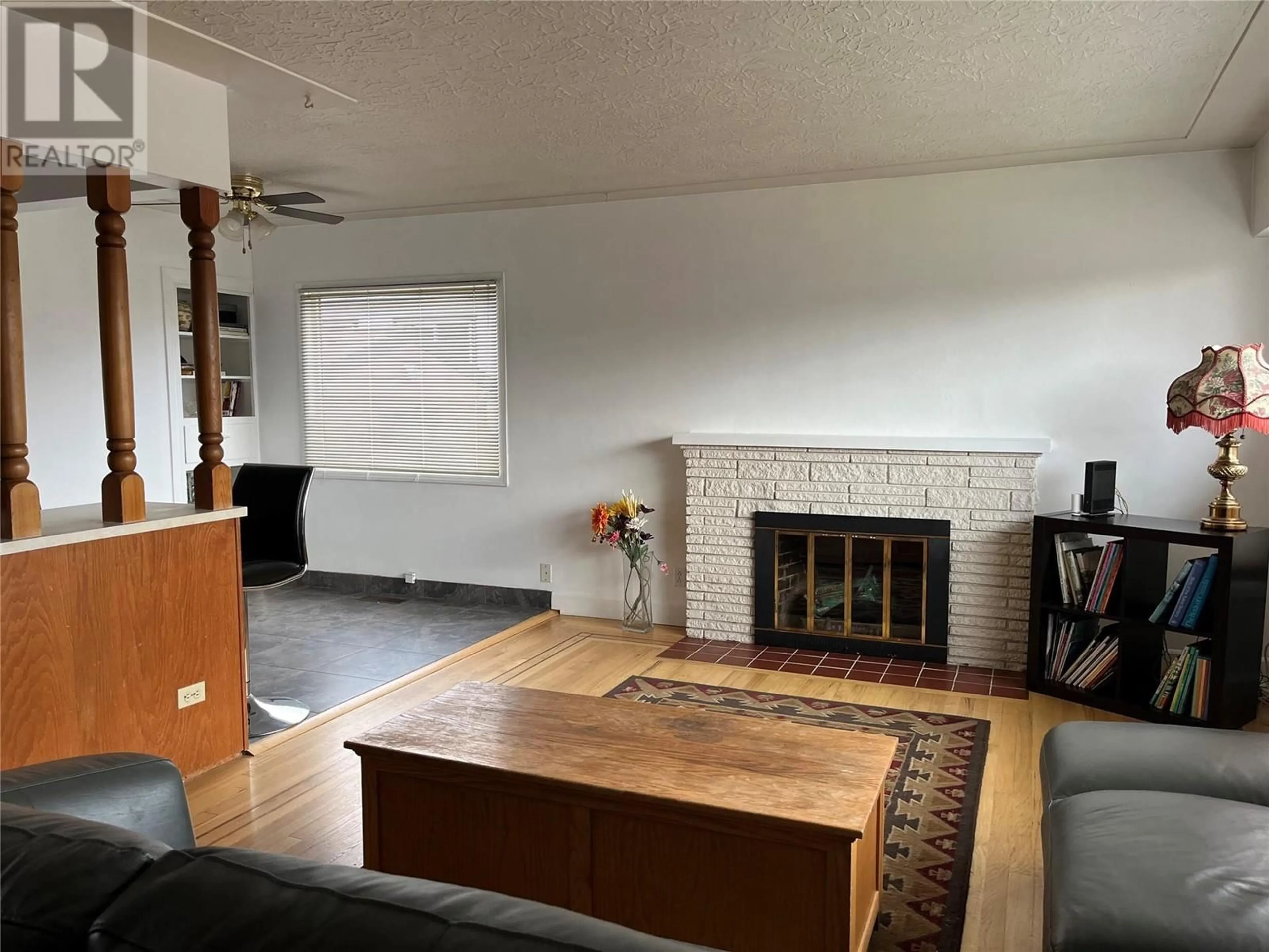 Living room with furniture, unknown for 1368 BING AVENUE, Kelowna British Columbia V1Y3Y4