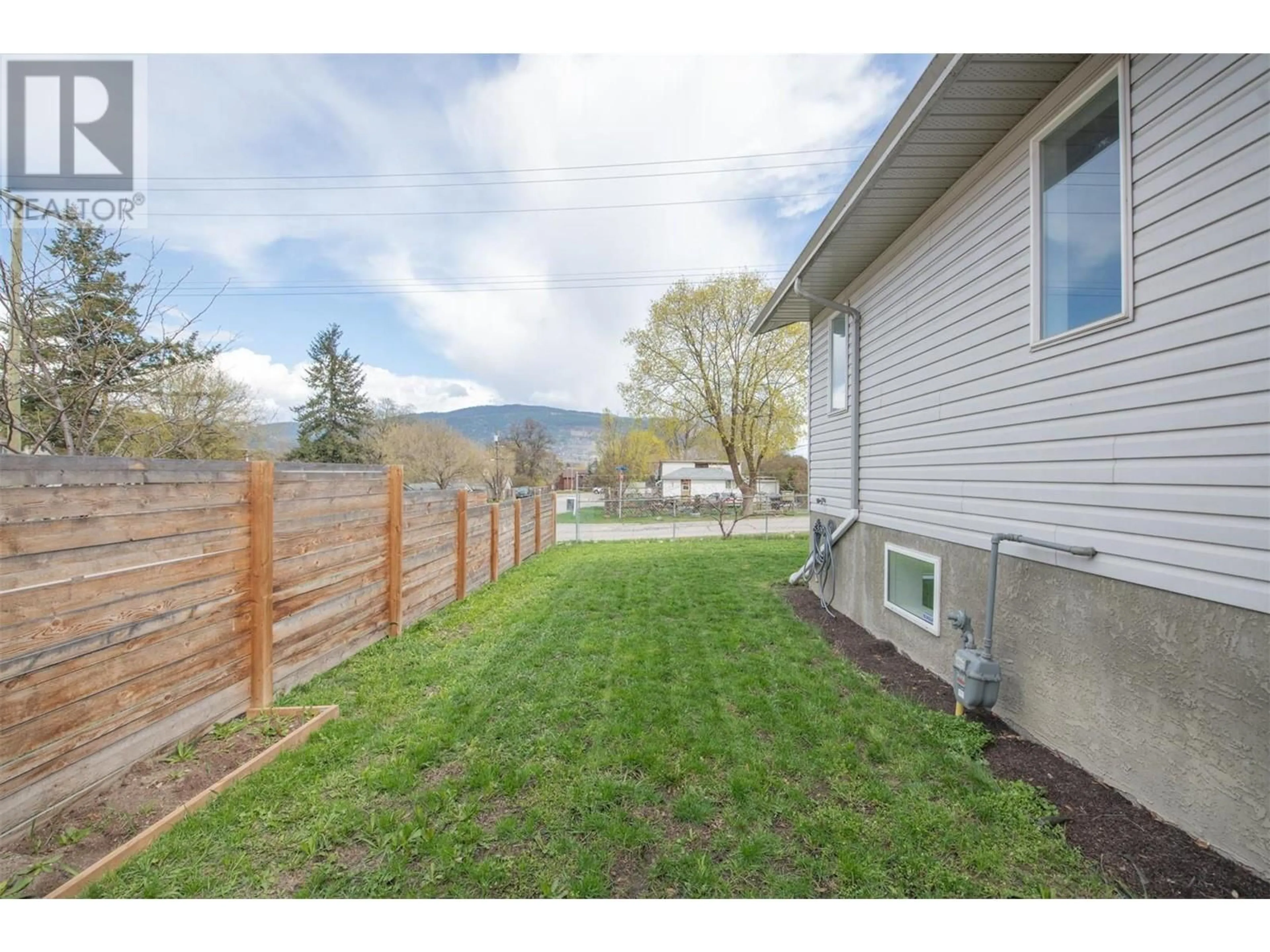 Patio, unknown for 1612 33 Street, Vernon British Columbia V1T5P7