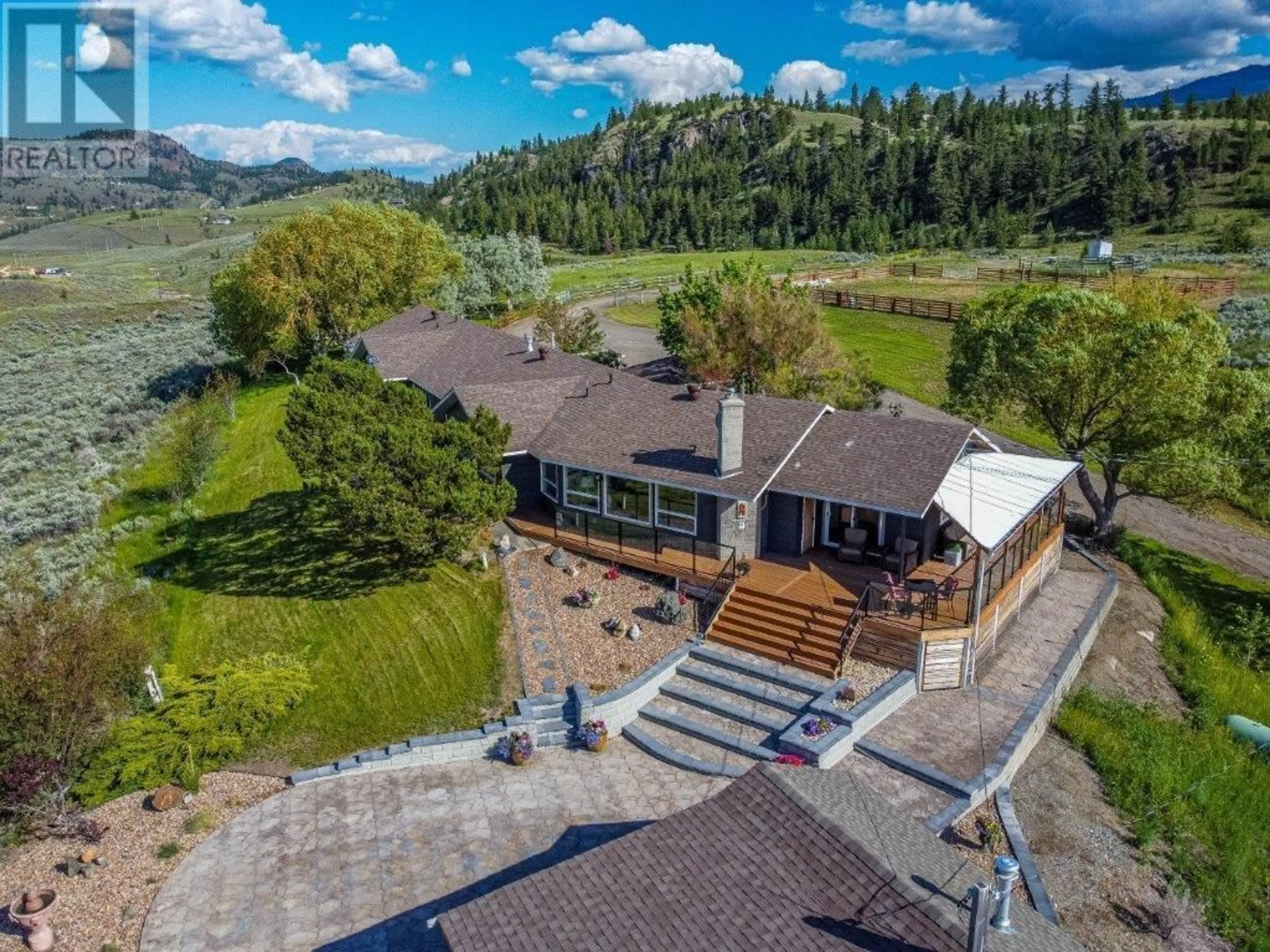 A pic from outside/outdoor area/front of a property/back of a property/a pic from drone, unknown for 5657 BEATON Road, Kamloops British Columbia V1S2A4