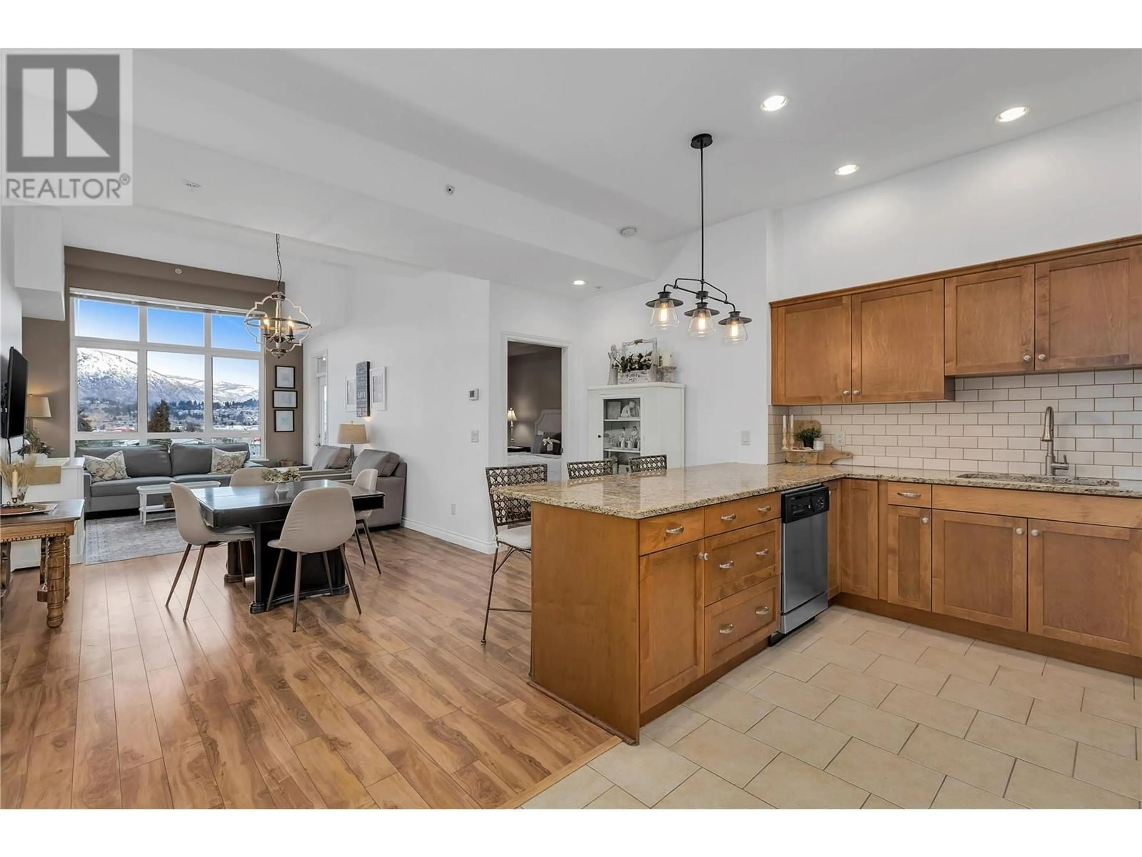 Open concept kitchen, unknown for 3833 Brown Road Unit# 1408, West Kelowna British Columbia V4T2J3