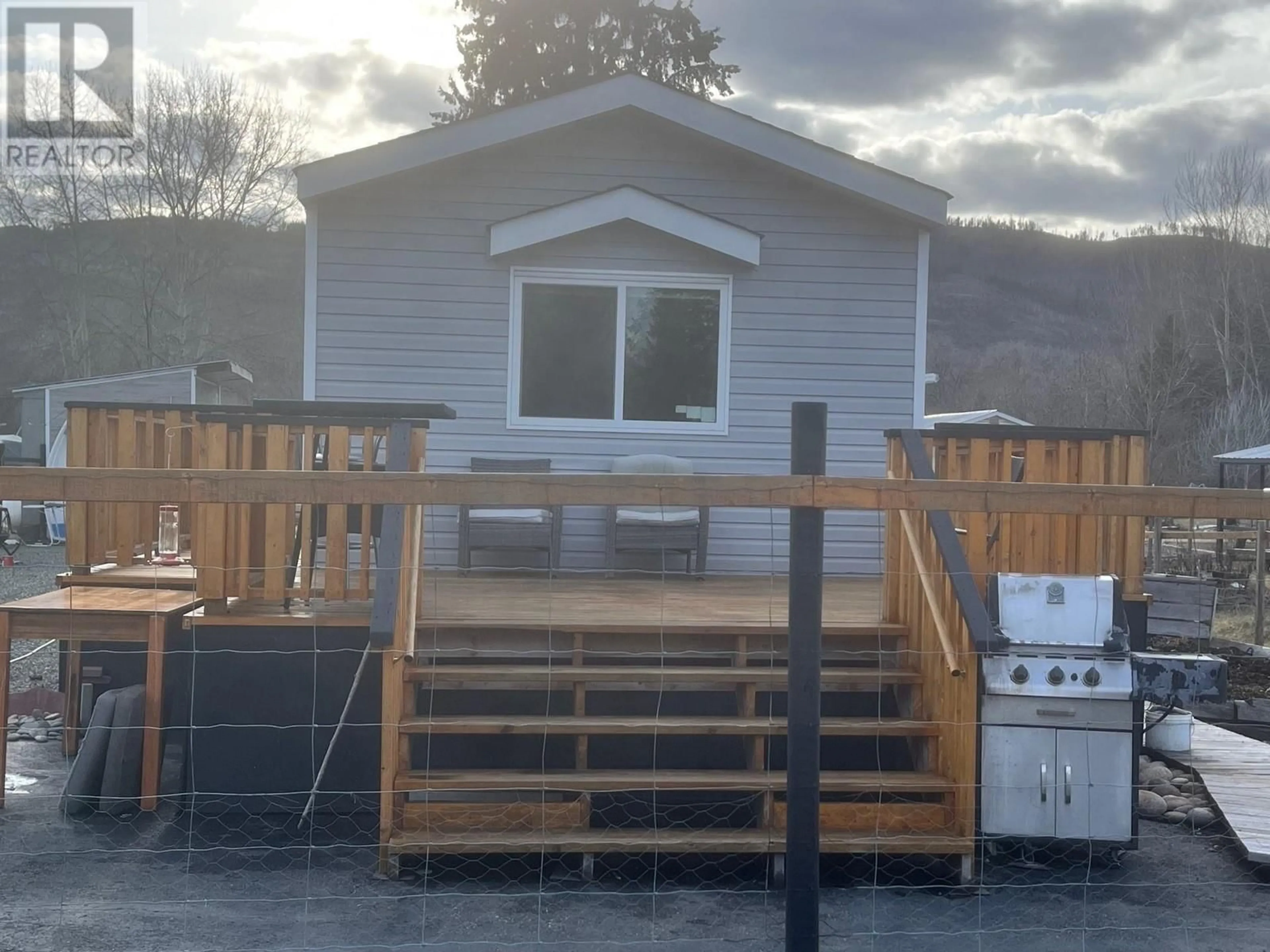 Home with vinyl exterior material, water/lake/river/ocean view for 16 - 4626 SUMMER ROAD, Barriere British Columbia V0E1E0