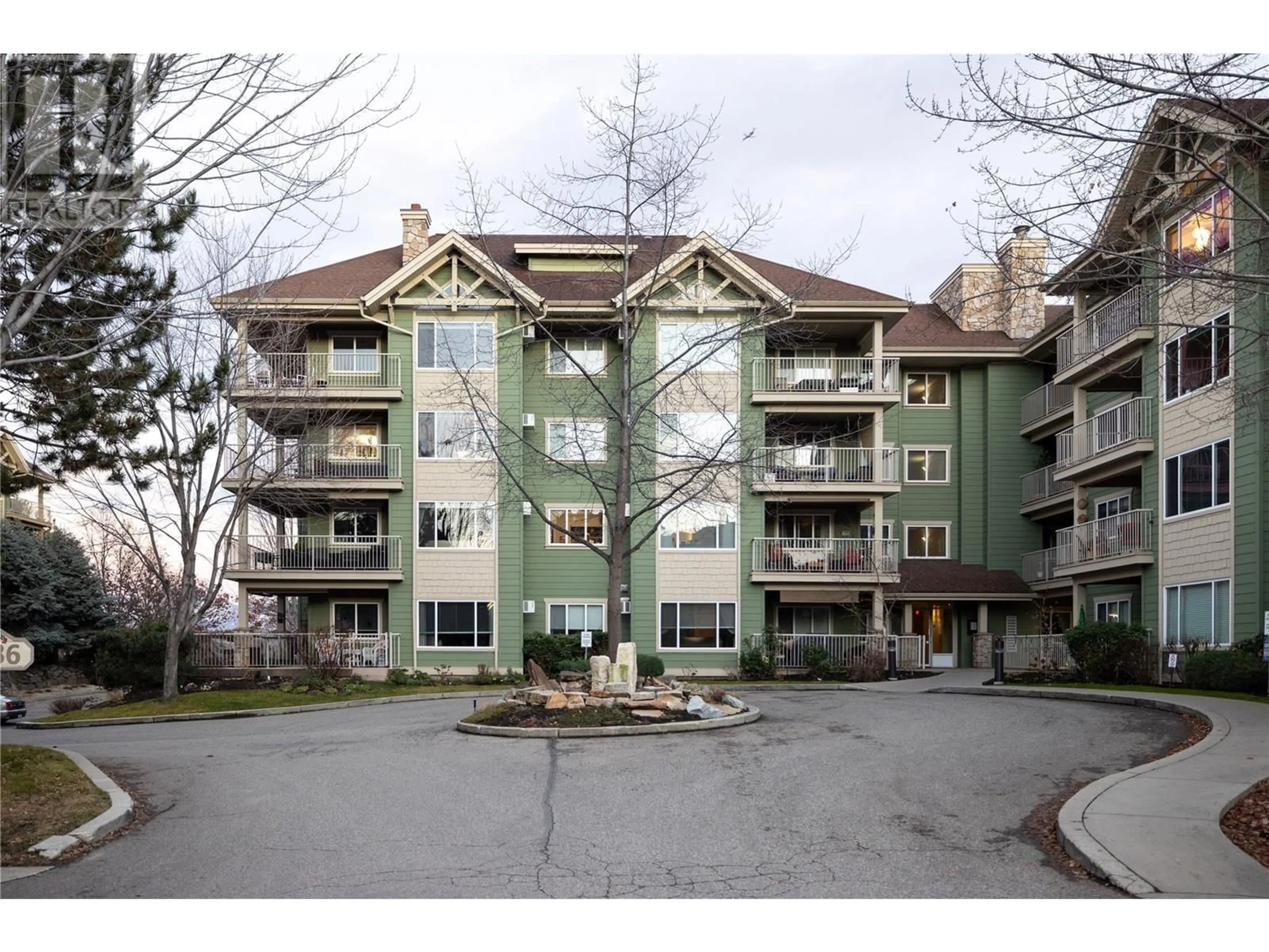 Unknown for 686 Lequime Road Unit# 404, Kelowna British Columbia V1W1A4