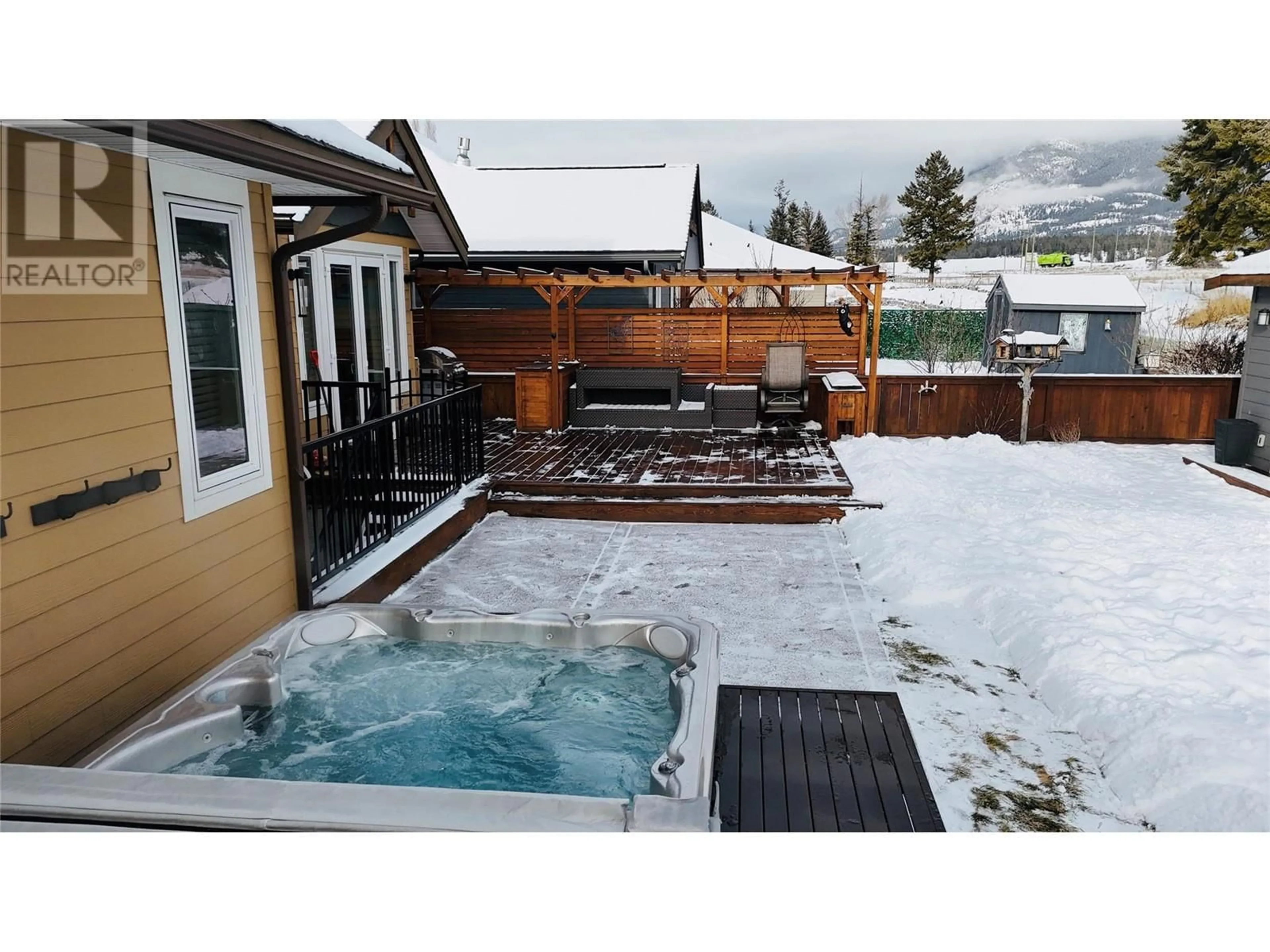 Patio, mountain view for 1858 FOXWOOD Trail, Windermere British Columbia V0B2L0