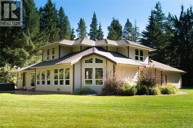5165 DUNCAN BAY ROAD, Campbell River 5