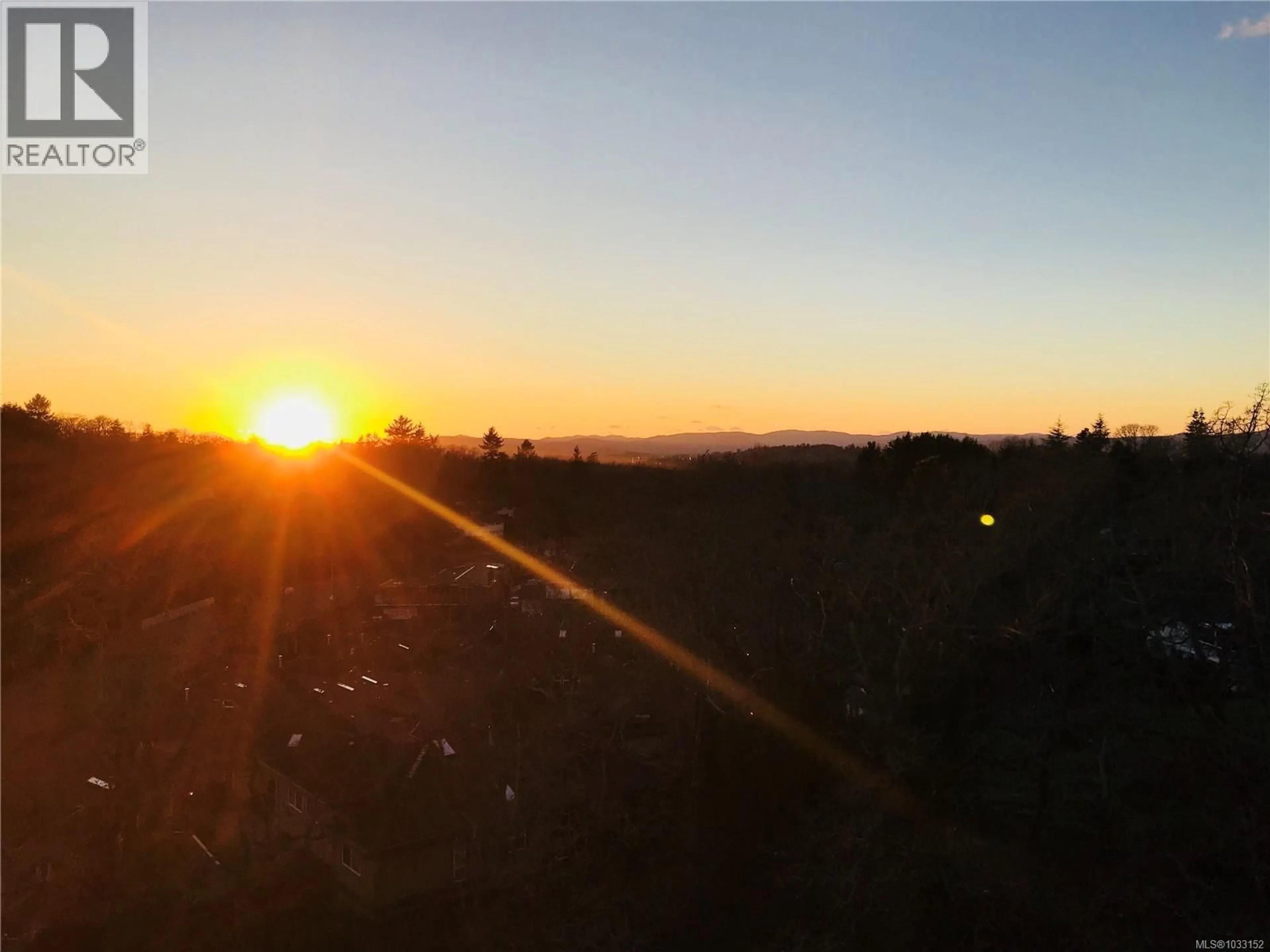 A pic from outside/outdoor area/front of a property/back of a property/a pic from drone, mountain view for A - 3960 CEDAR HILL ROAD, Saanich British Columbia V8N3B8