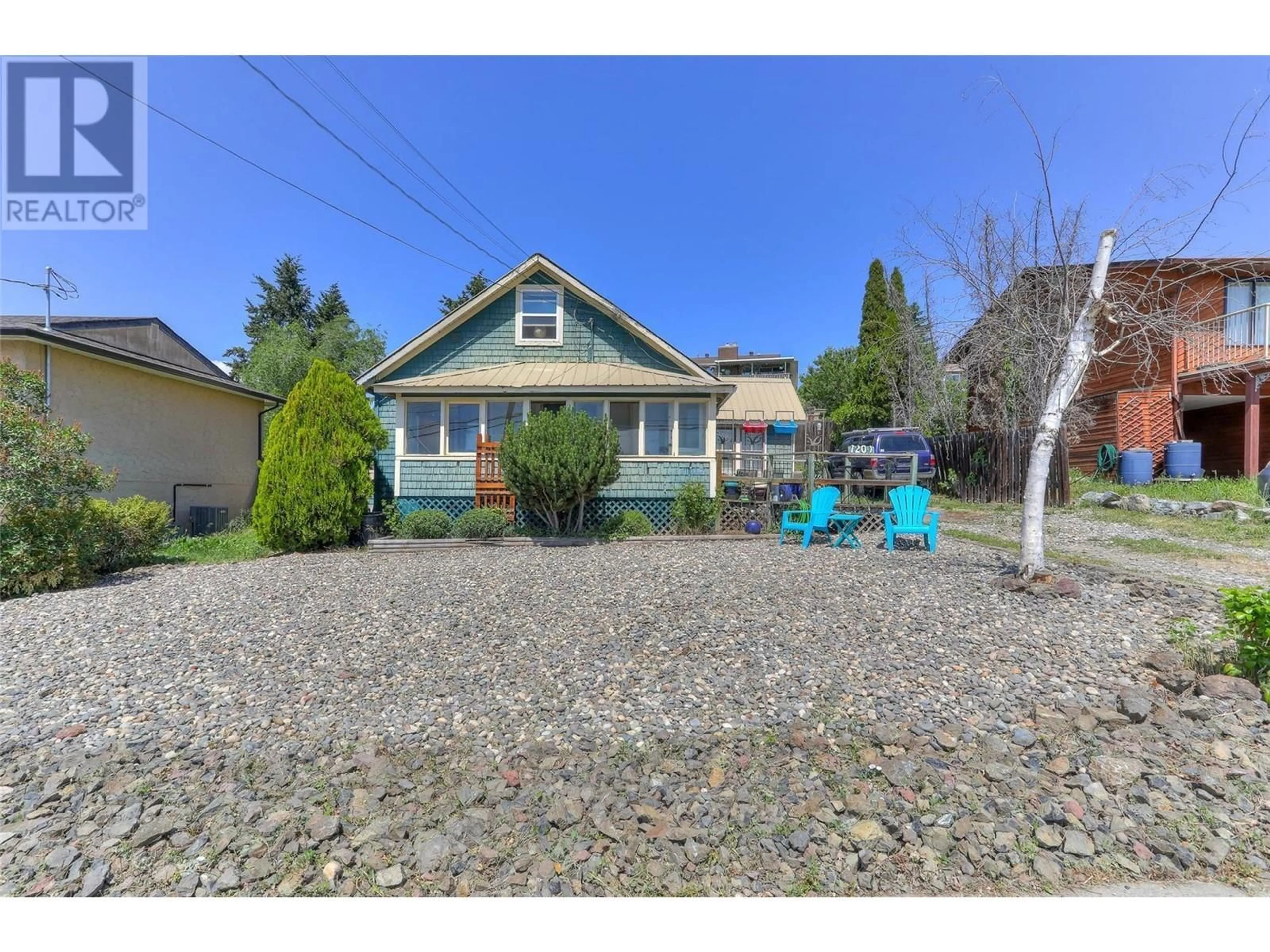 A pic from outside/outdoor area/front of a property/back of a property/a pic from drone, street for 1209 25 Avenue, Vernon British Columbia V1T7L5