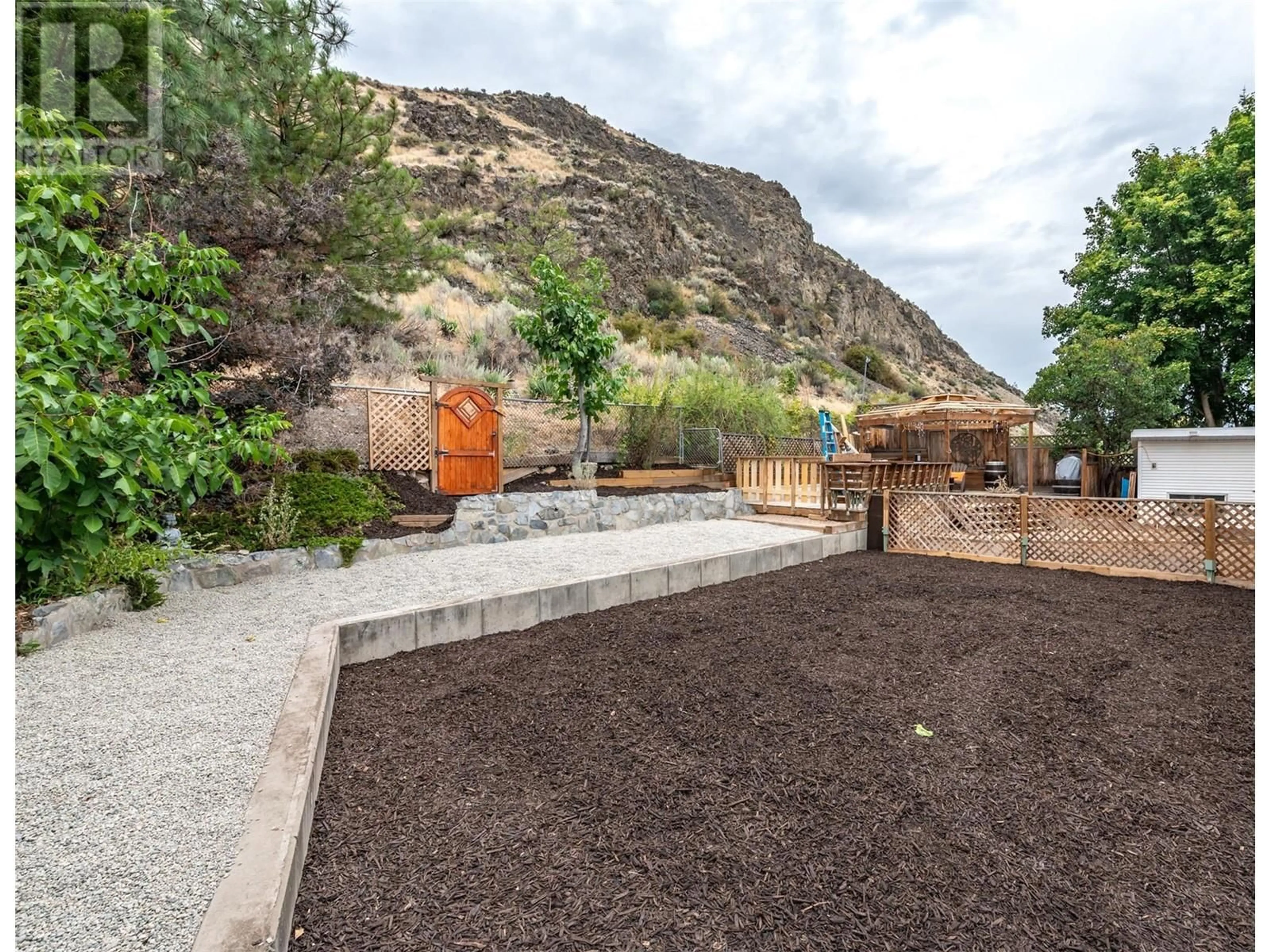 Patio, mountain view for 1020 MORNINGSTAR ROAD, Oliver British Columbia V0H1T9