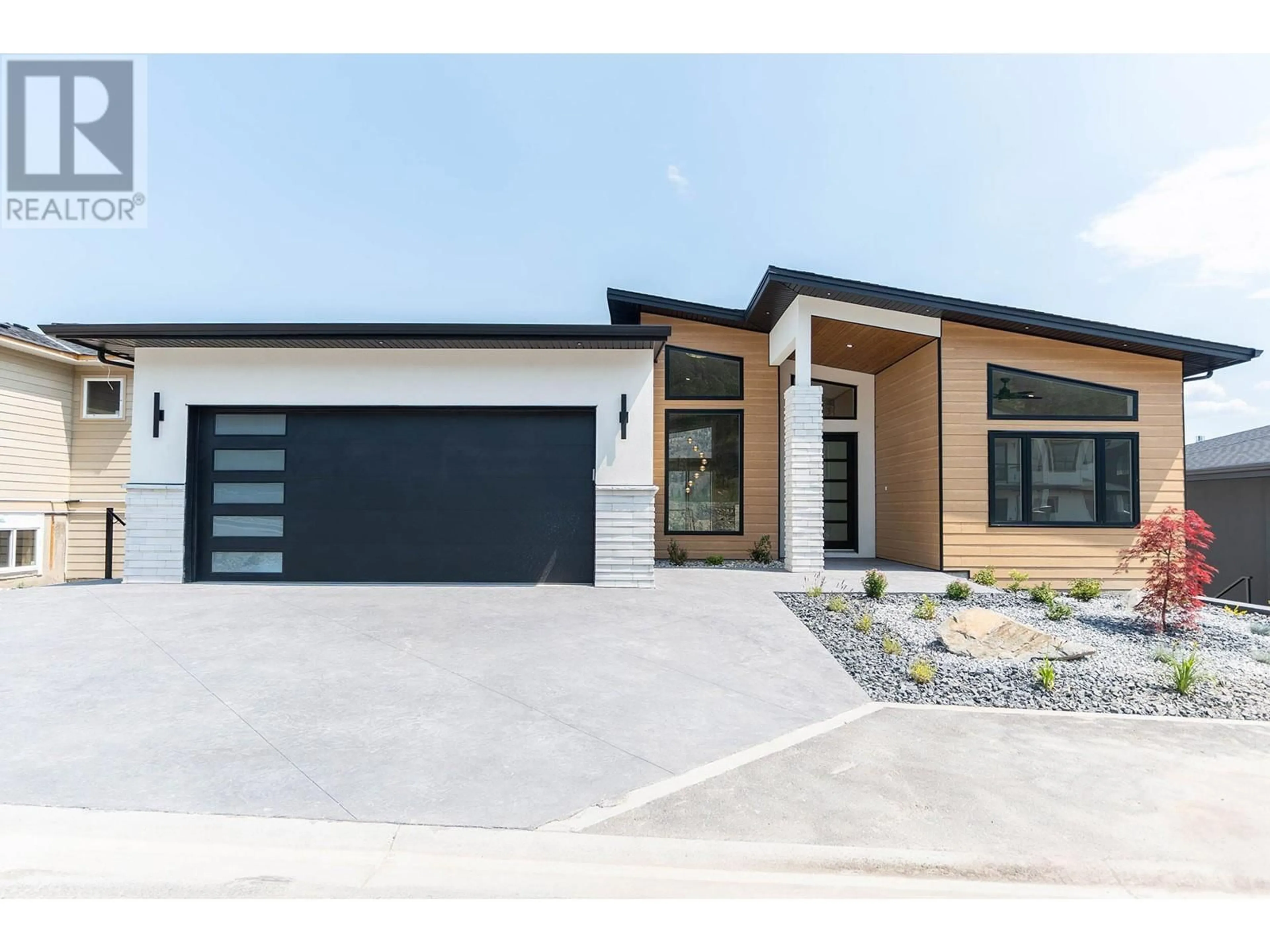 Home with brick exterior material, street for 845 MELROSE STREET, Kelowna British Columbia V1P0A8