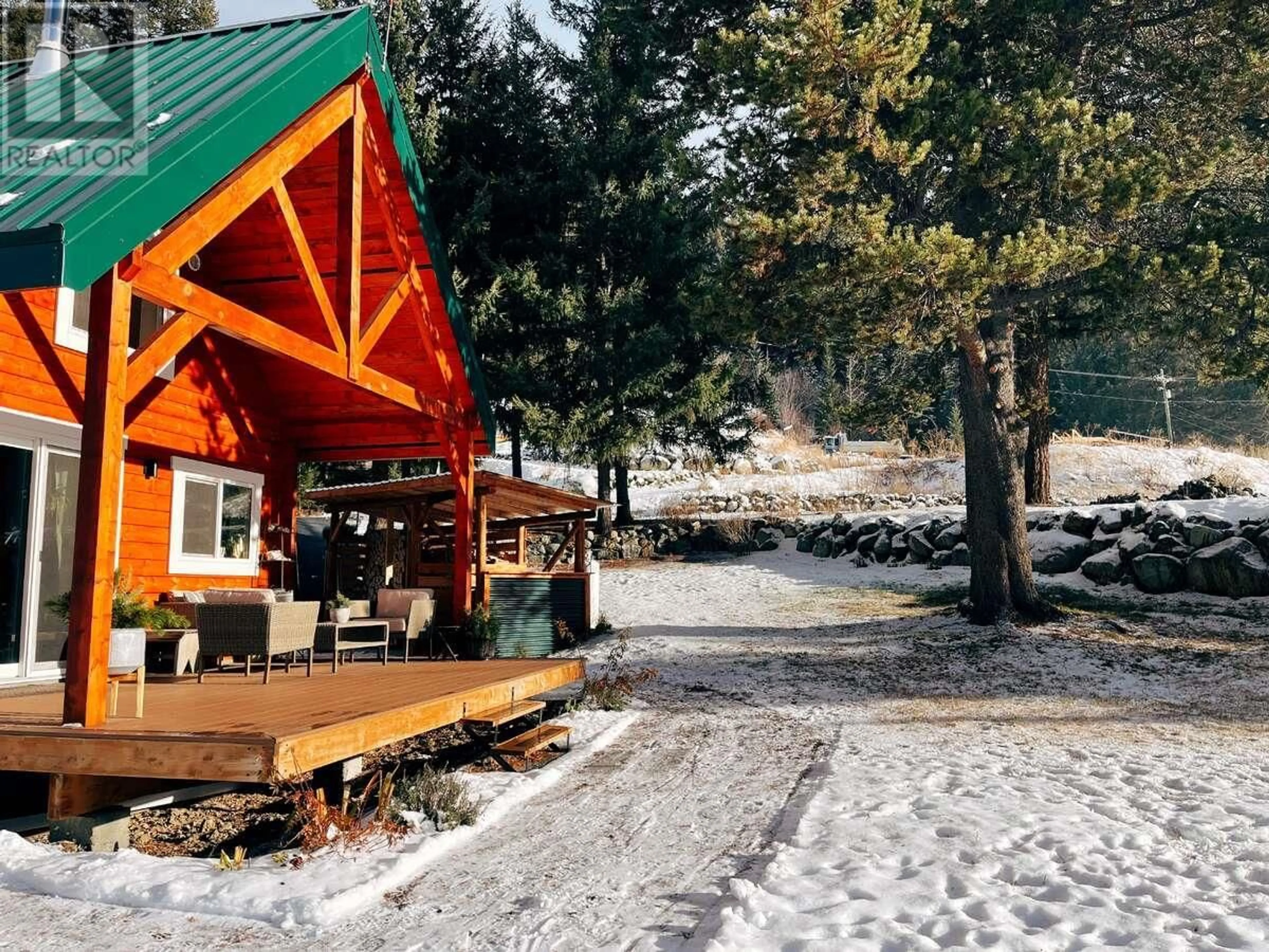 Patio, mountain view for 85 ASASTRA PLACE, Lillooet British Columbia V0K1P0