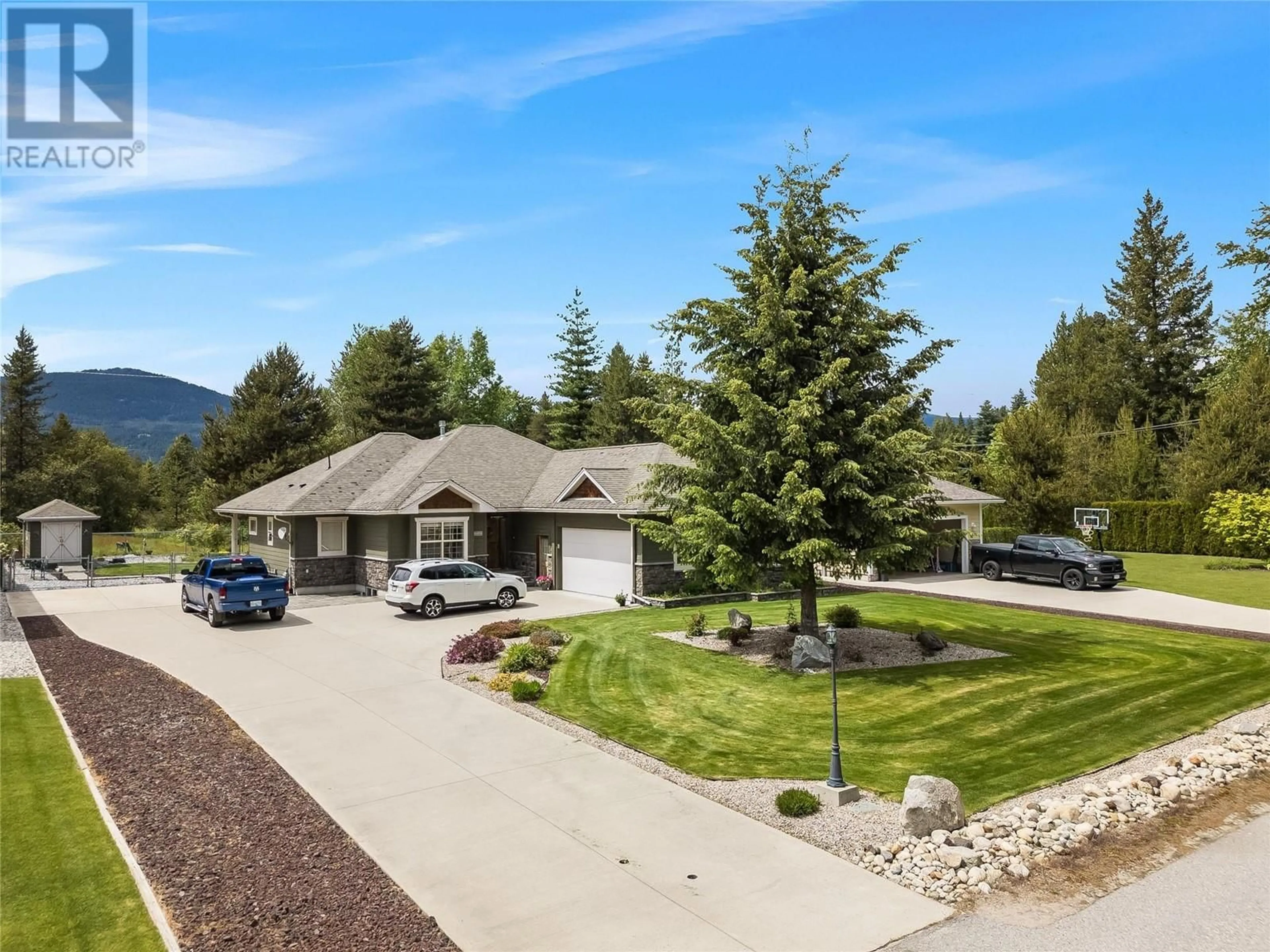 A pic from outside/outdoor area/front of a property/back of a property/a pic from drone, mountain view for 1604 TOWER RIDGE Road, Ootischenia British Columbia V1N4W7