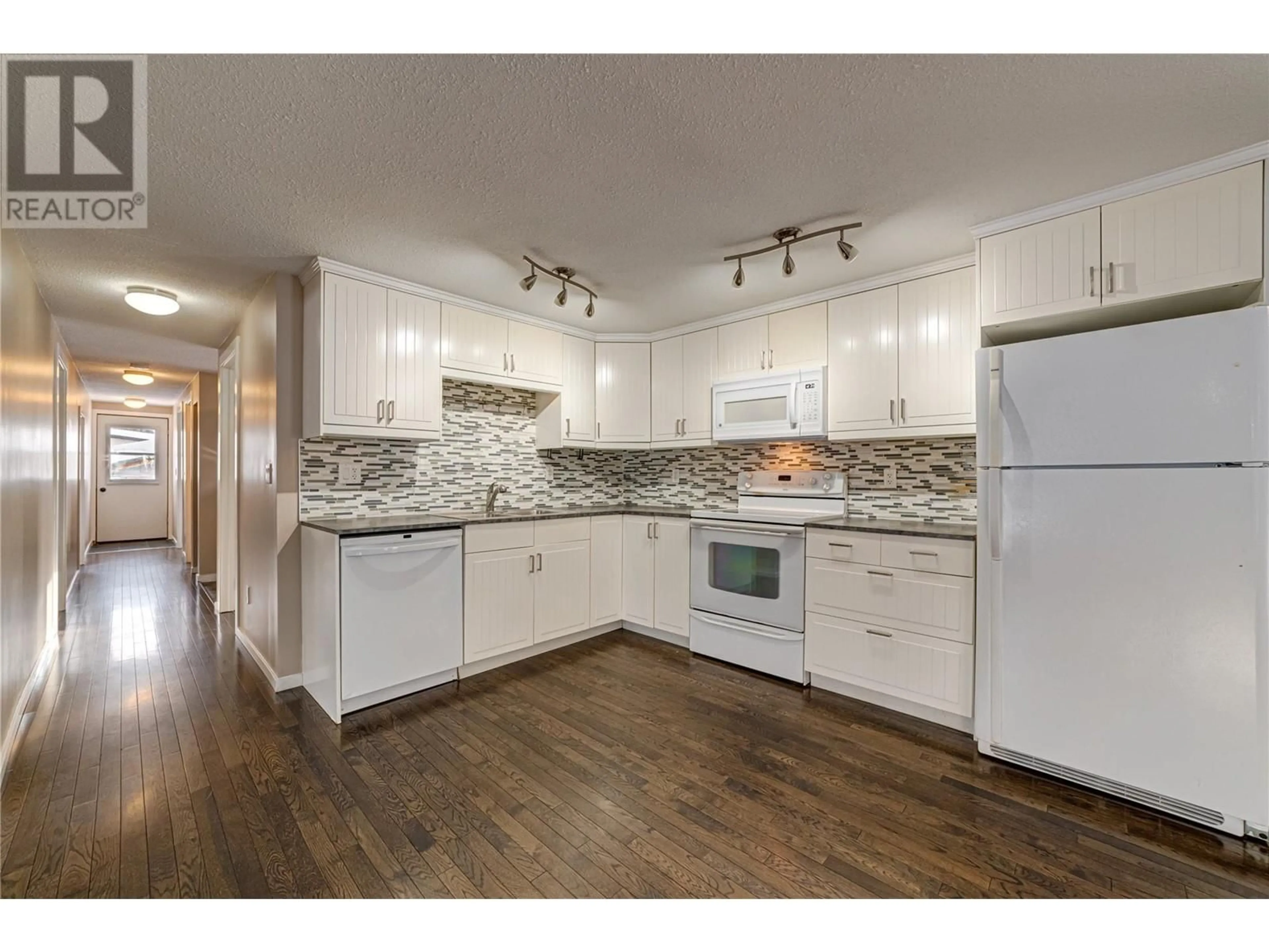 Open concept kitchen, unknown for 1333 Dicken Road Unit# C29, Fernie British Columbia V0B1M5