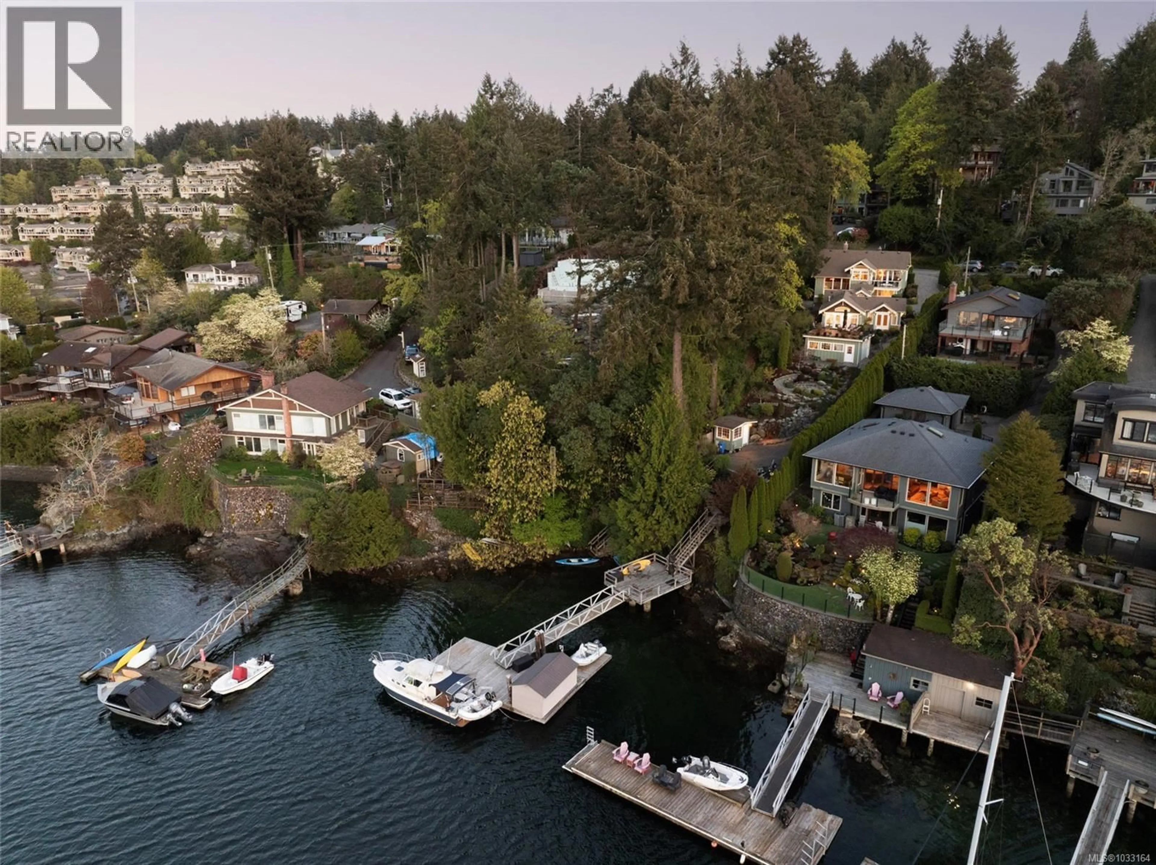 A pic from outside/outdoor area/front of a property/back of a property/a pic from drone, water/lake/river/ocean view for 786 SEA DRIVE, Central Saanich British Columbia V8M1B1