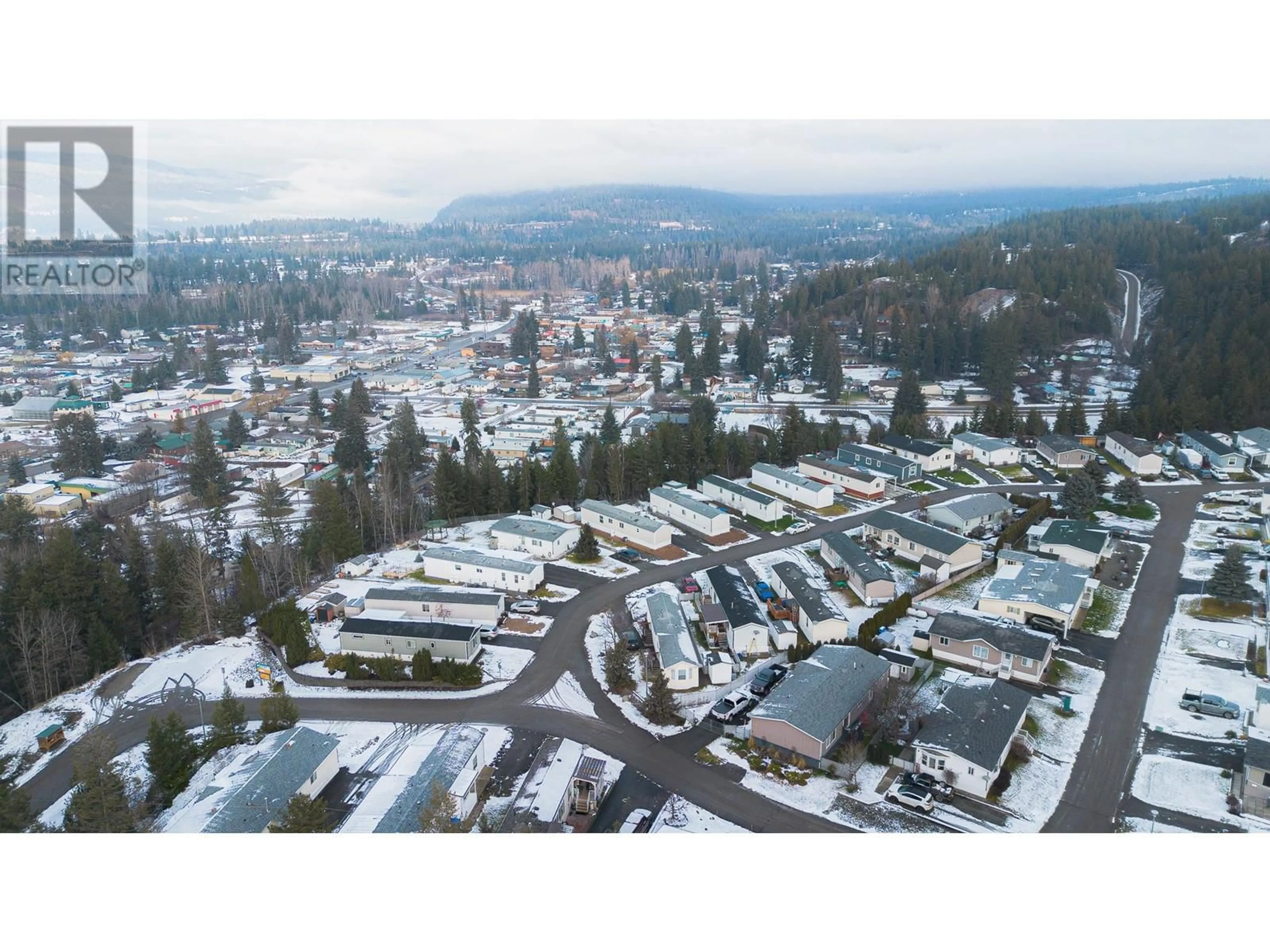 A pic from outside/outdoor area/front of a property/back of a property/a pic from drone, mountain view for 4510 POWER Road Unit# 36, Barriere British Columbia V0E1E0