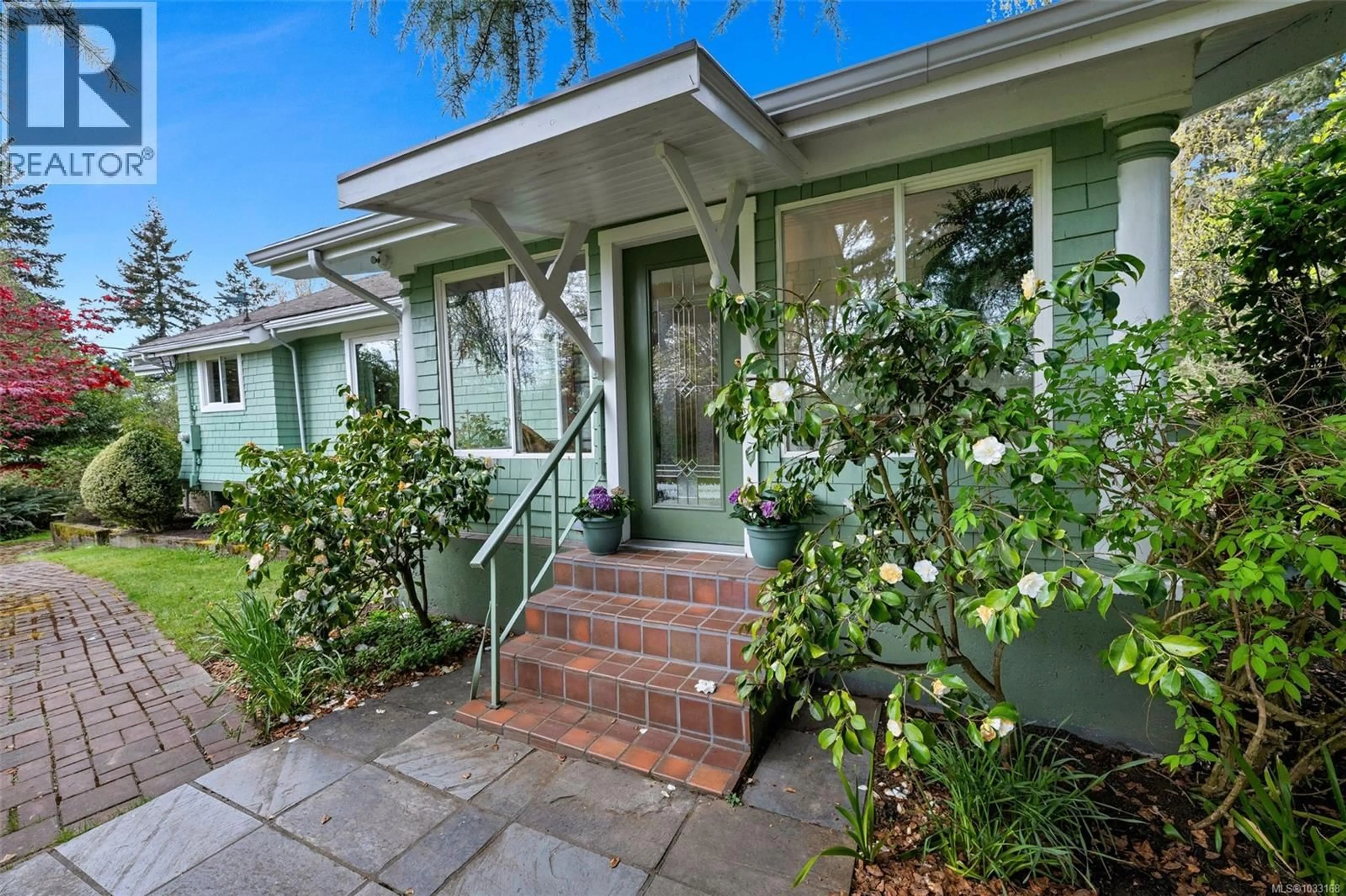 Unknown for 7356 WALLACE DRIVE, Central Saanich British Columbia V8M1S9