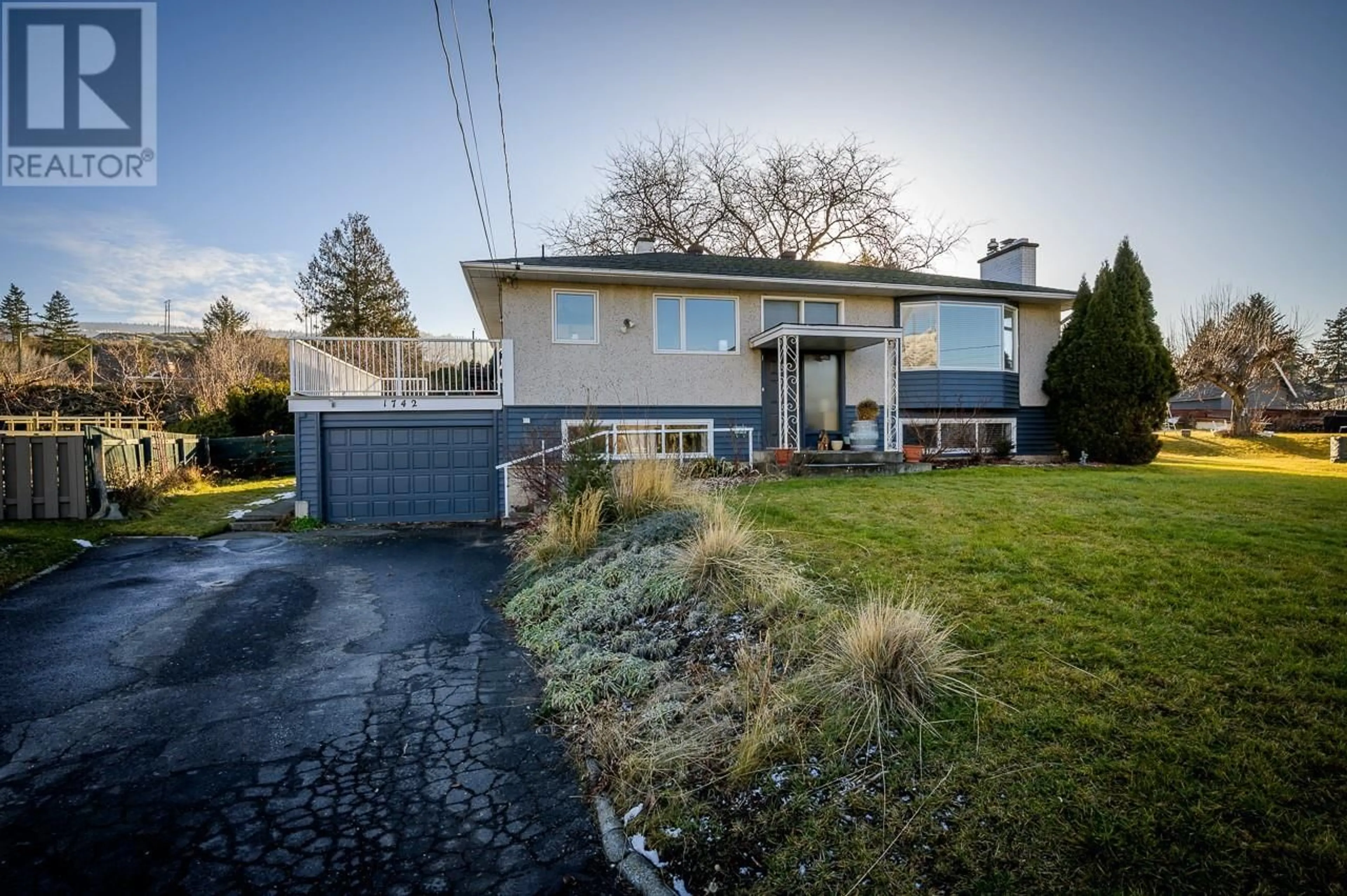 Unknown for 1742 APPLE Lane, Kamloops British Columbia V2C4M9