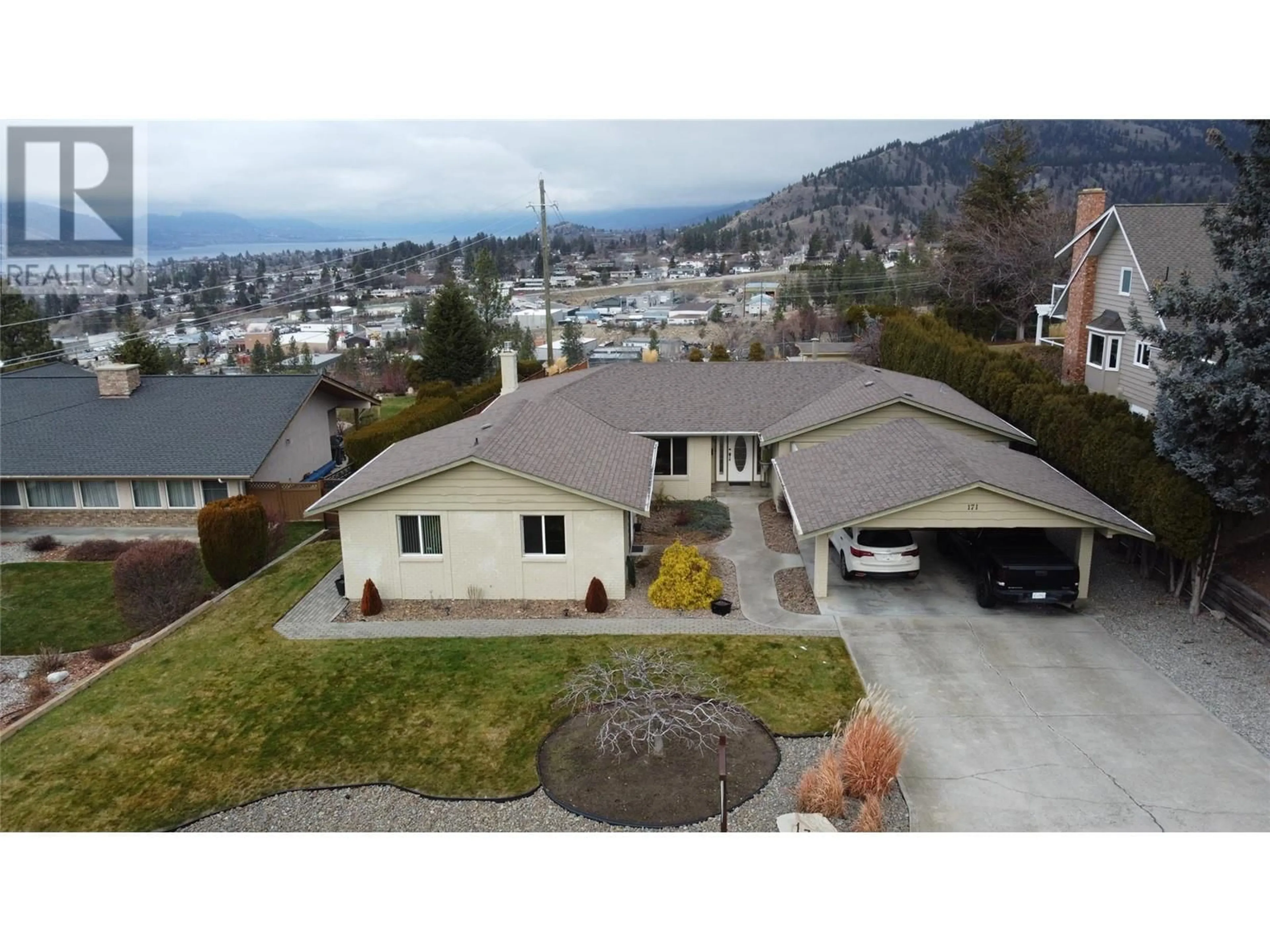 A pic from outside/outdoor area/front of a property/back of a property/a pic from drone, mountain view for 171 Westview Drive, Penticton British Columbia V2A7V9