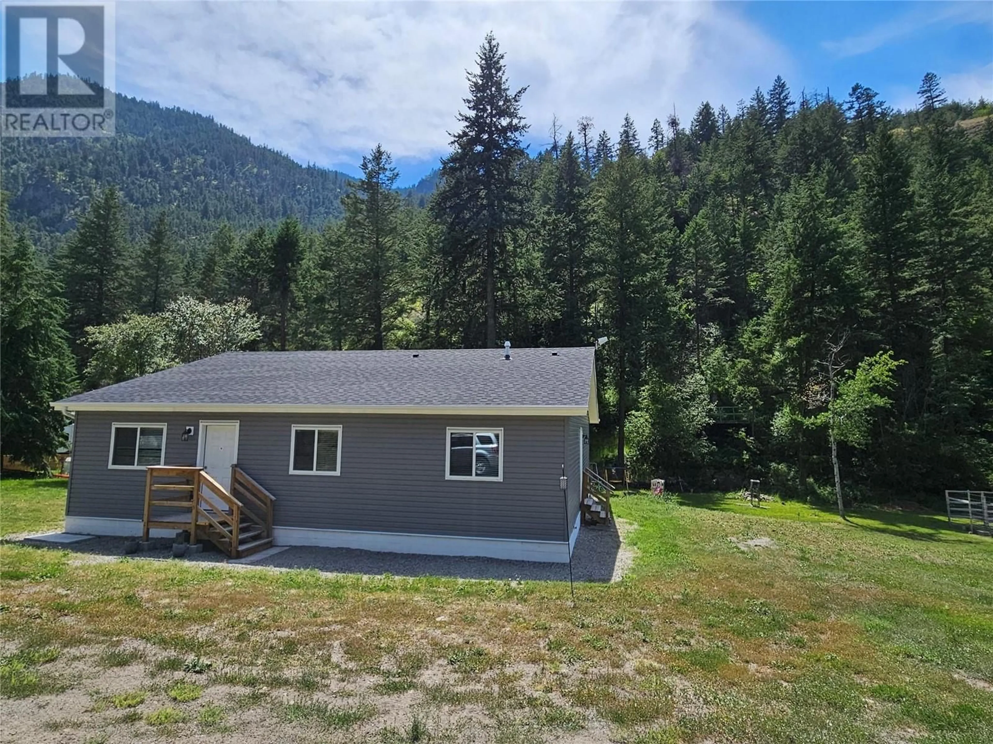 A pic from outside/outdoor area/front of a property/back of a property/a pic from drone, mountain view for 1685 White Lake Road, Kaleden British Columbia V0H1K0