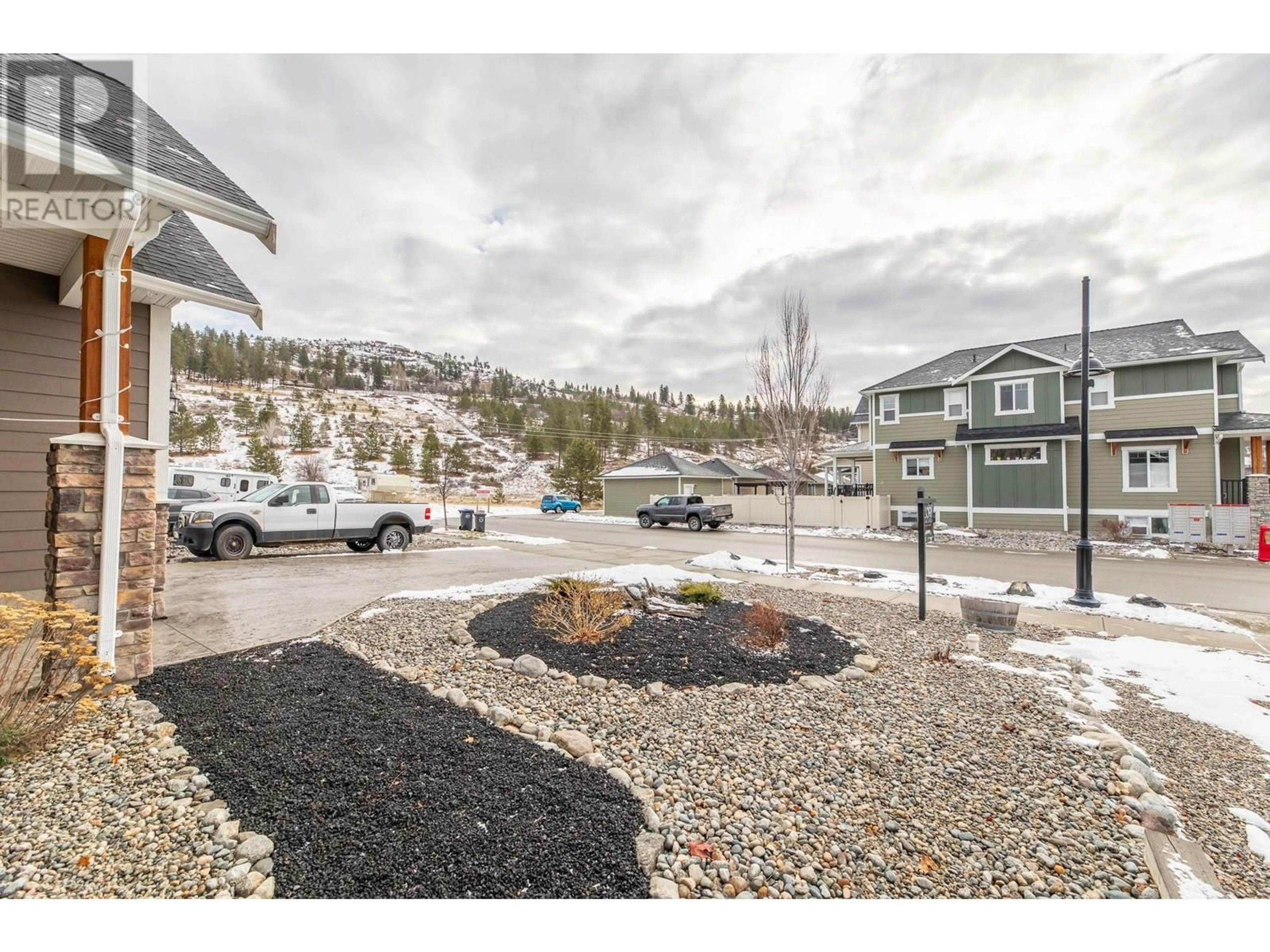 Open concept kitchen, unknown for 2189 BRENT DRIVE, Penticton British Columbia V2A8M9
