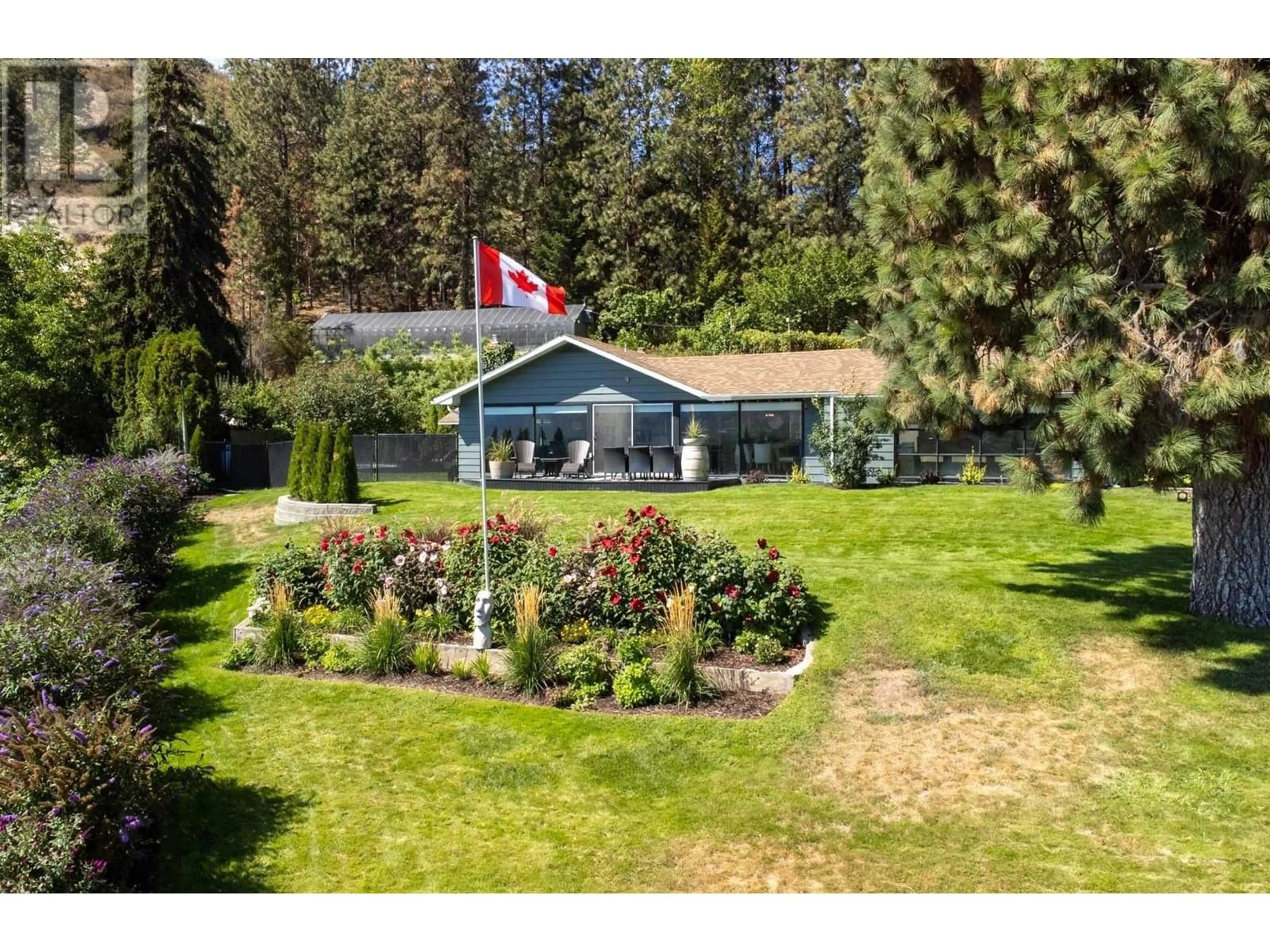 A pic from outside/outdoor area/front of a property/back of a property/a pic from drone, mountain view for 483 Pinehill Road, Oliver British Columbia V0H1T5