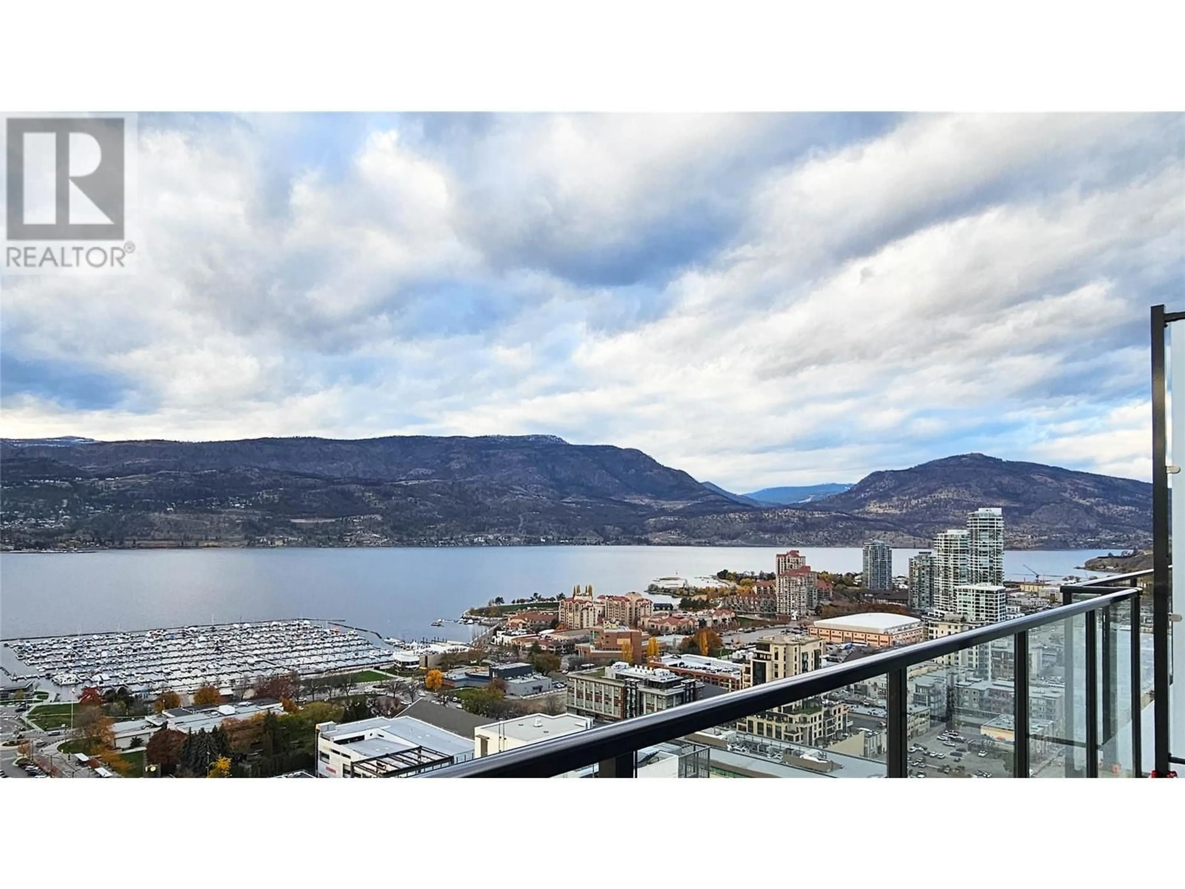 Balcony in the apartment, water/lake/river/ocean view for 3301 - 1488 BERTRAM STREET, Kelowna British Columbia V1Y6P2