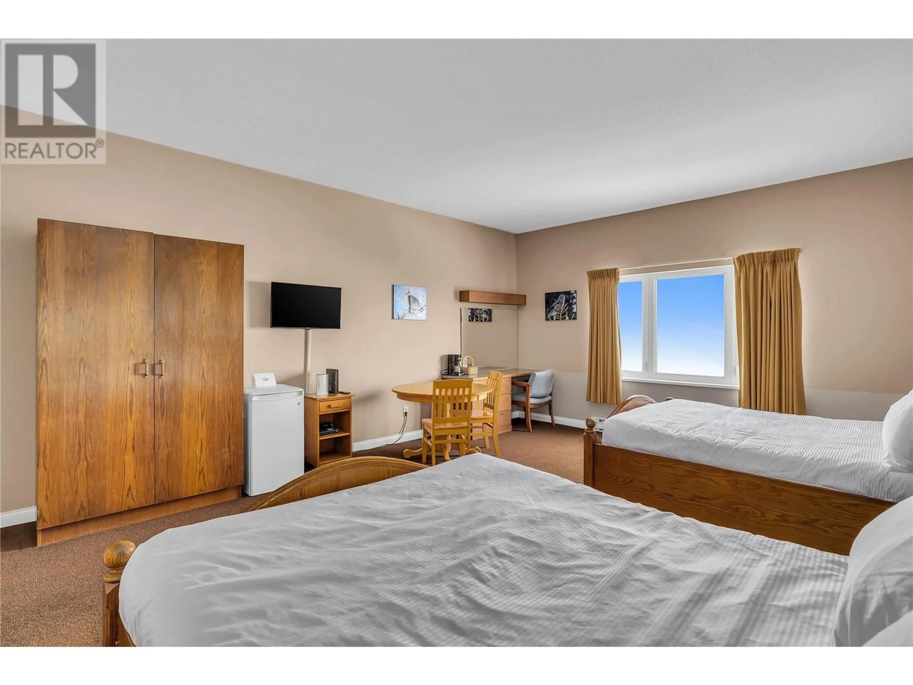 A pic of a room for 308 - 5275 BIG WHITE ROAD, Big White British Columbia V1P1P3