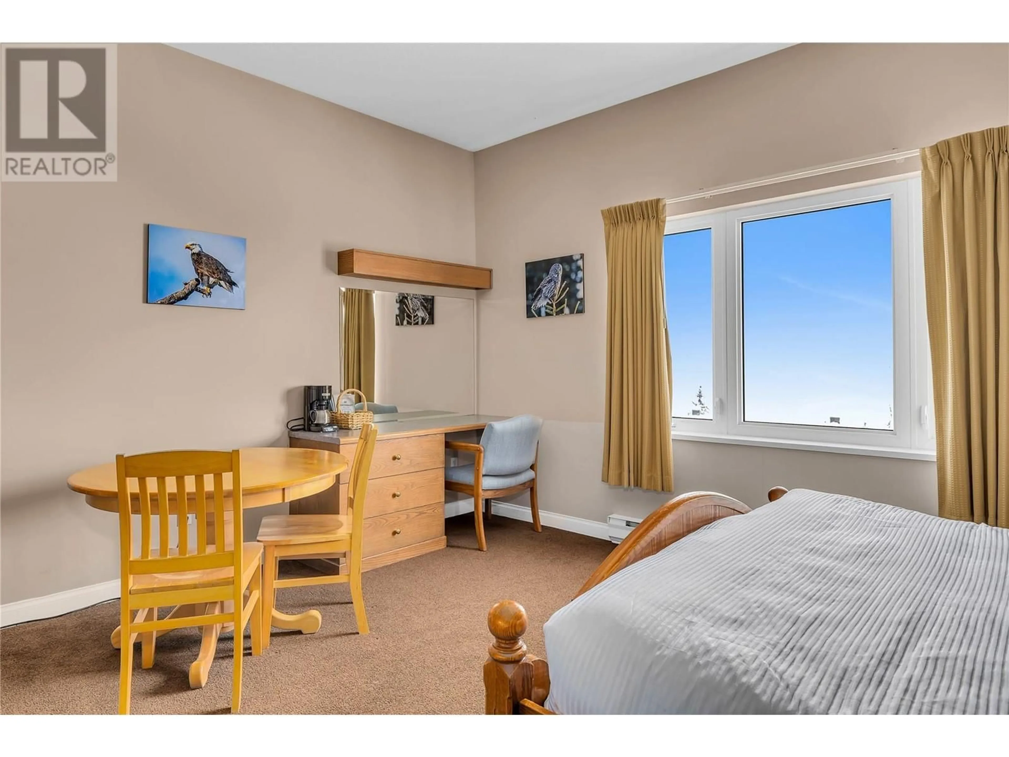 A pic of a room for 308 - 5275 BIG WHITE ROAD, Big White British Columbia V1P1P3
