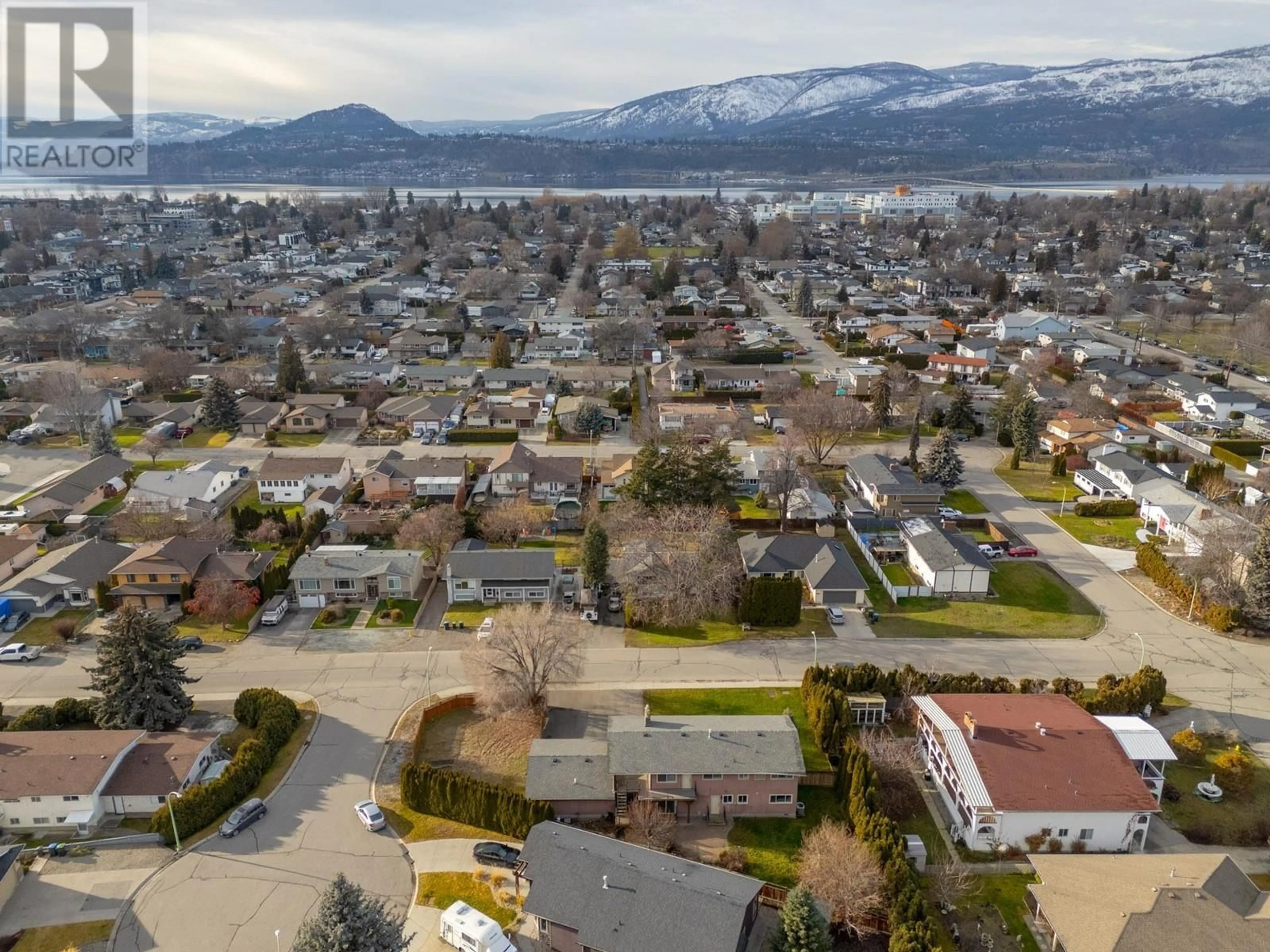 A pic from outside/outdoor area/front of a property/back of a property/a pic from drone, mountain view for 2375 Charolais Road, Kelowna British Columbia V1Y7Y8