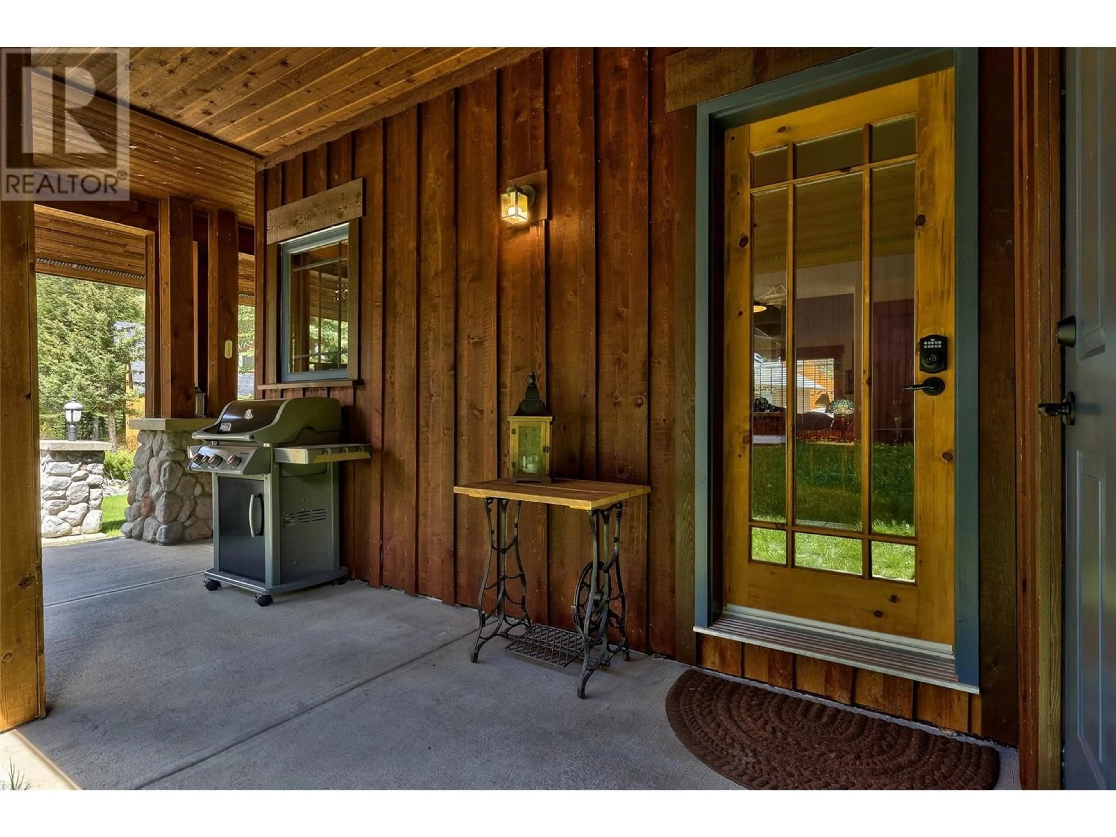 Indoor entryway for 2700 Fairways Drive Unit# 10, Sun Peaks British Columbia V0E5N0