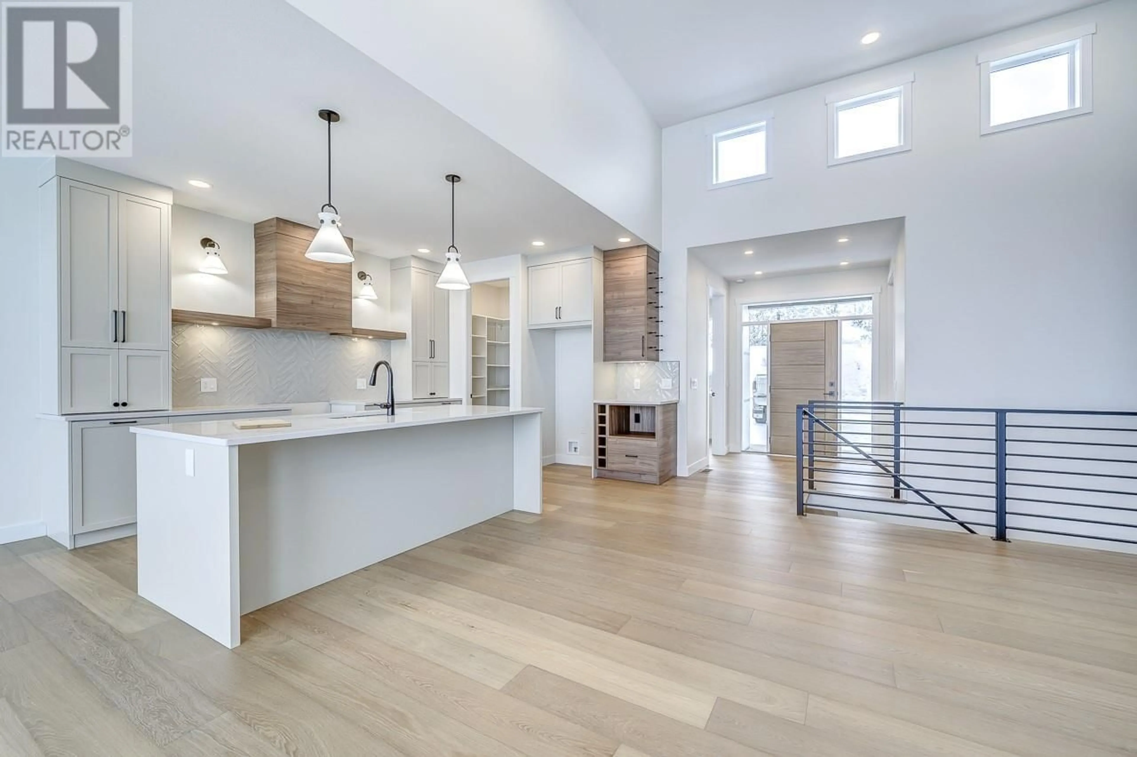 Open concept kitchen, unknown for 2140 LINFIELD DRIVE, Kamloops British Columbia V1S0G3