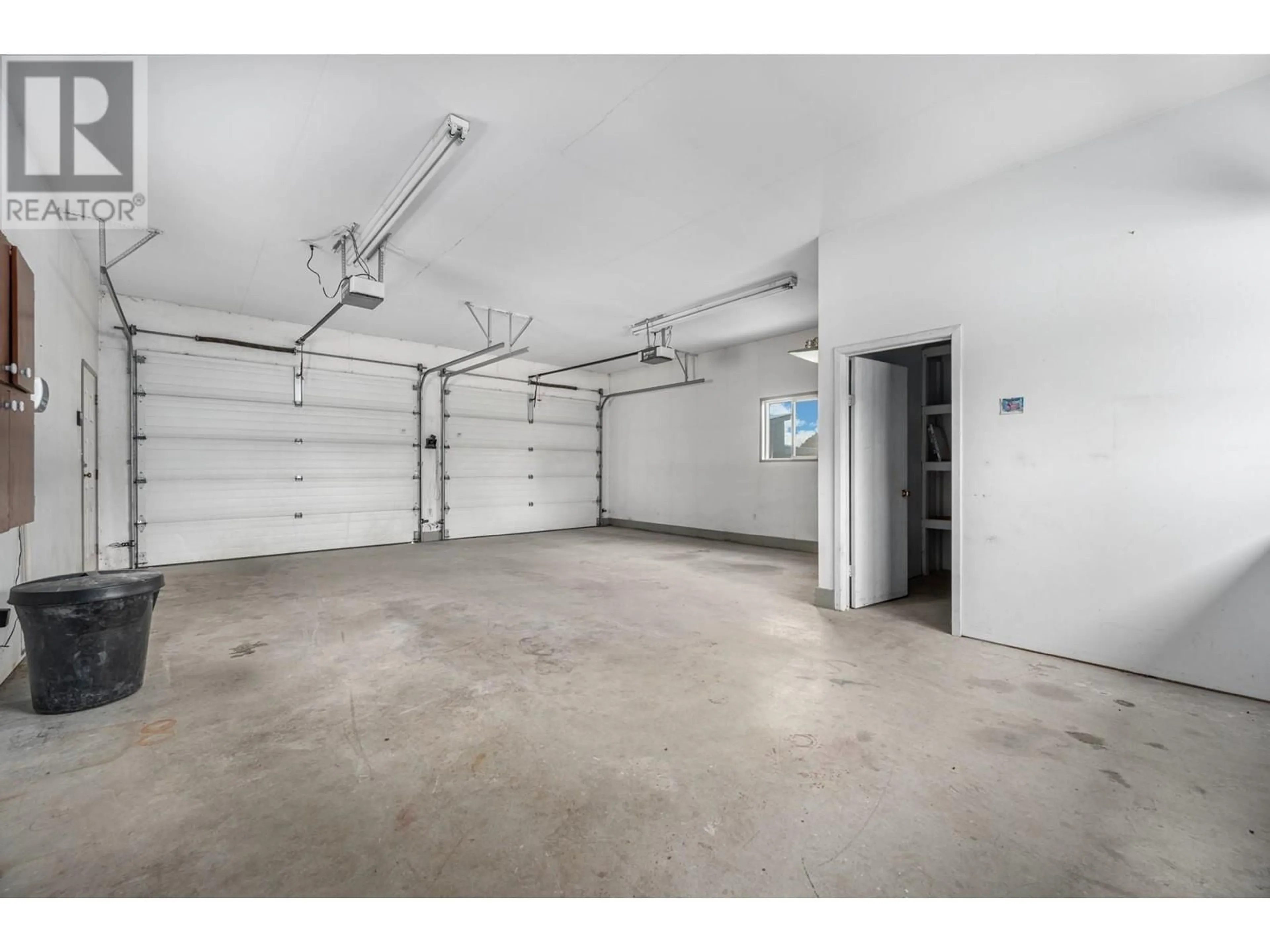 Indoor garage for 1590 Fir Avenue, Merritt British Columbia V1K0C3