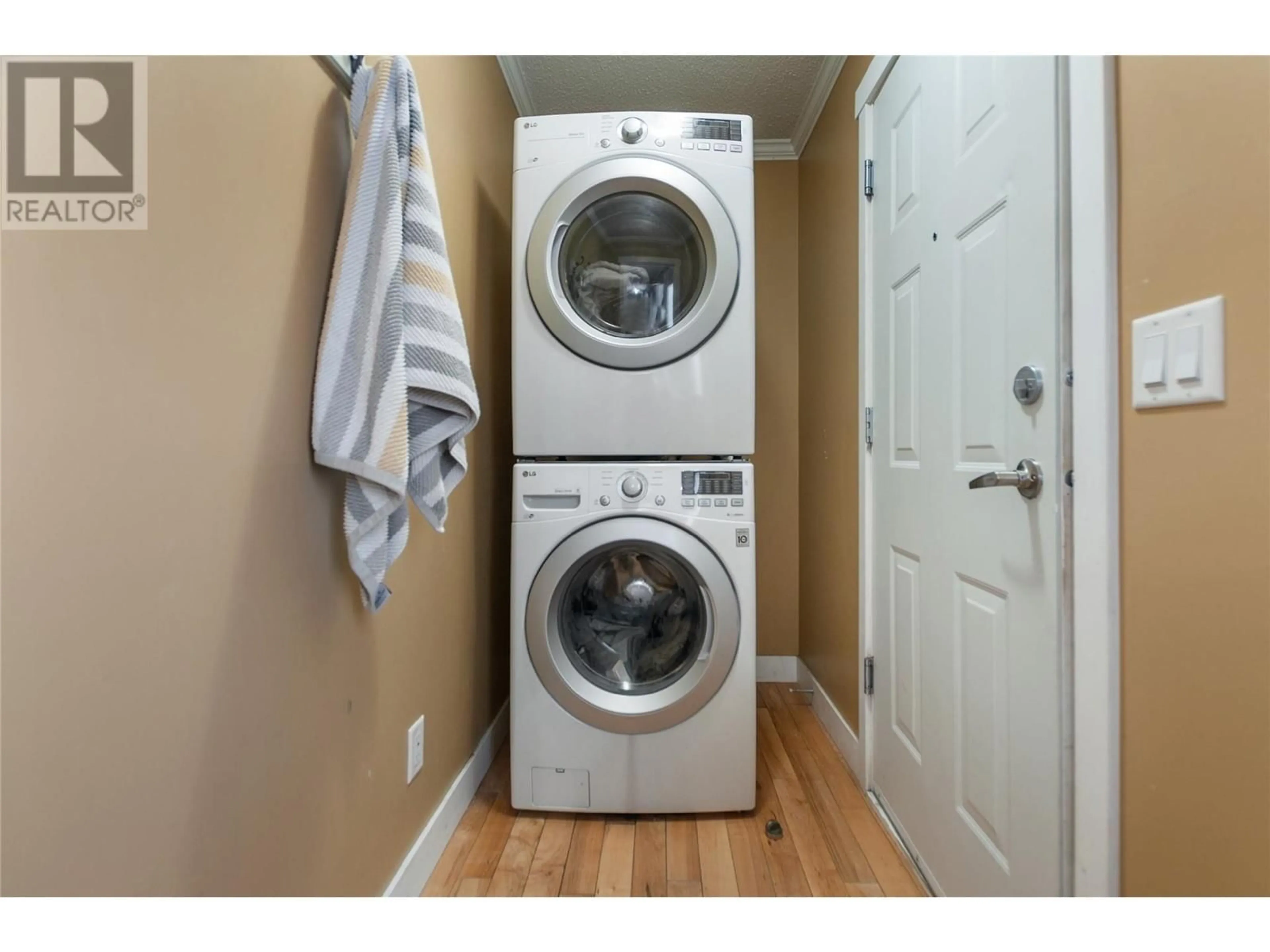 Laundry room for 395 BILLITER Avenue, Princeton British Columbia V0X1W0