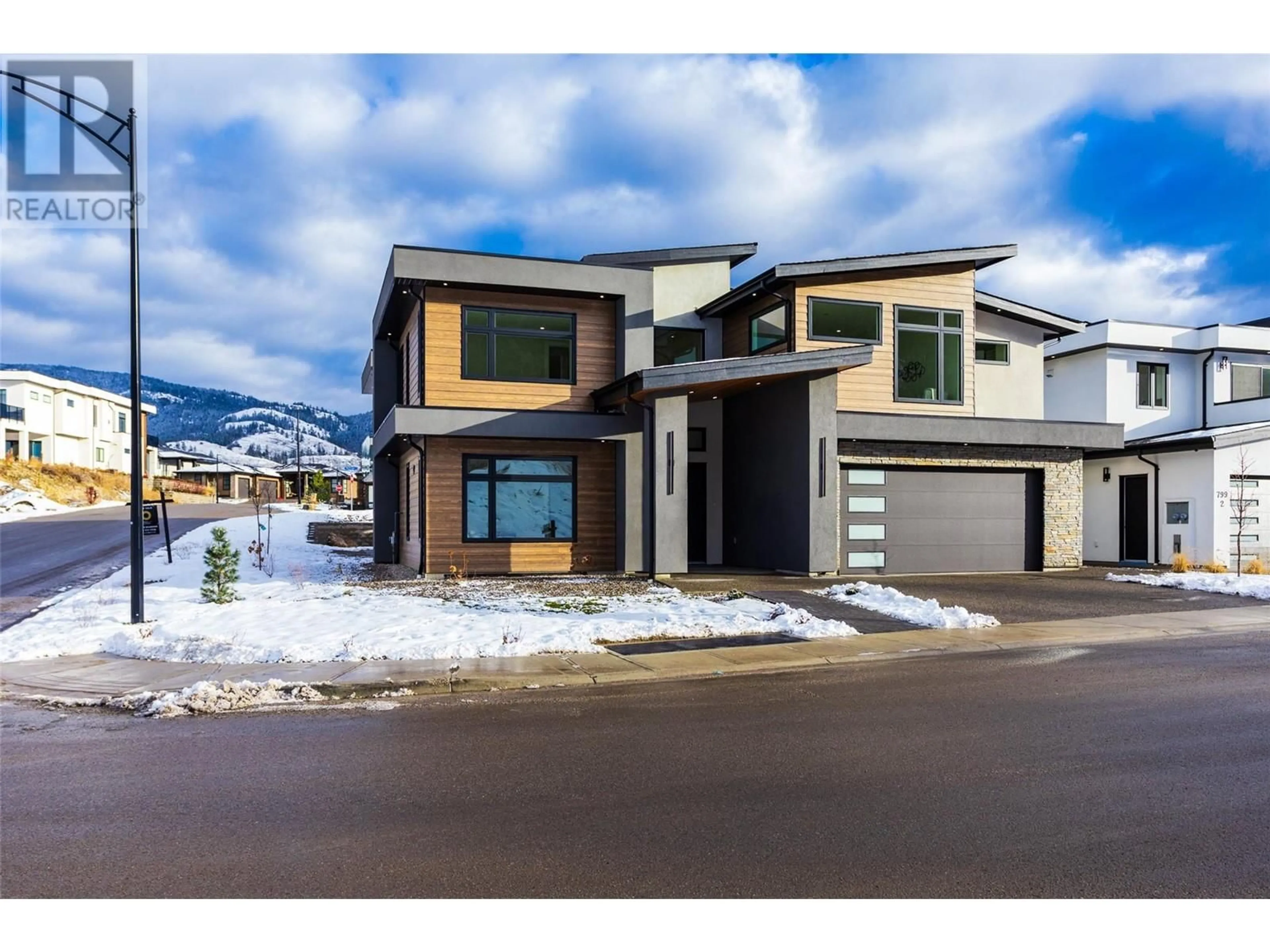 Home with vinyl exterior material, unknown for 797 Loseth Drive Lot# 16, Kelowna British Columbia V1P0A8