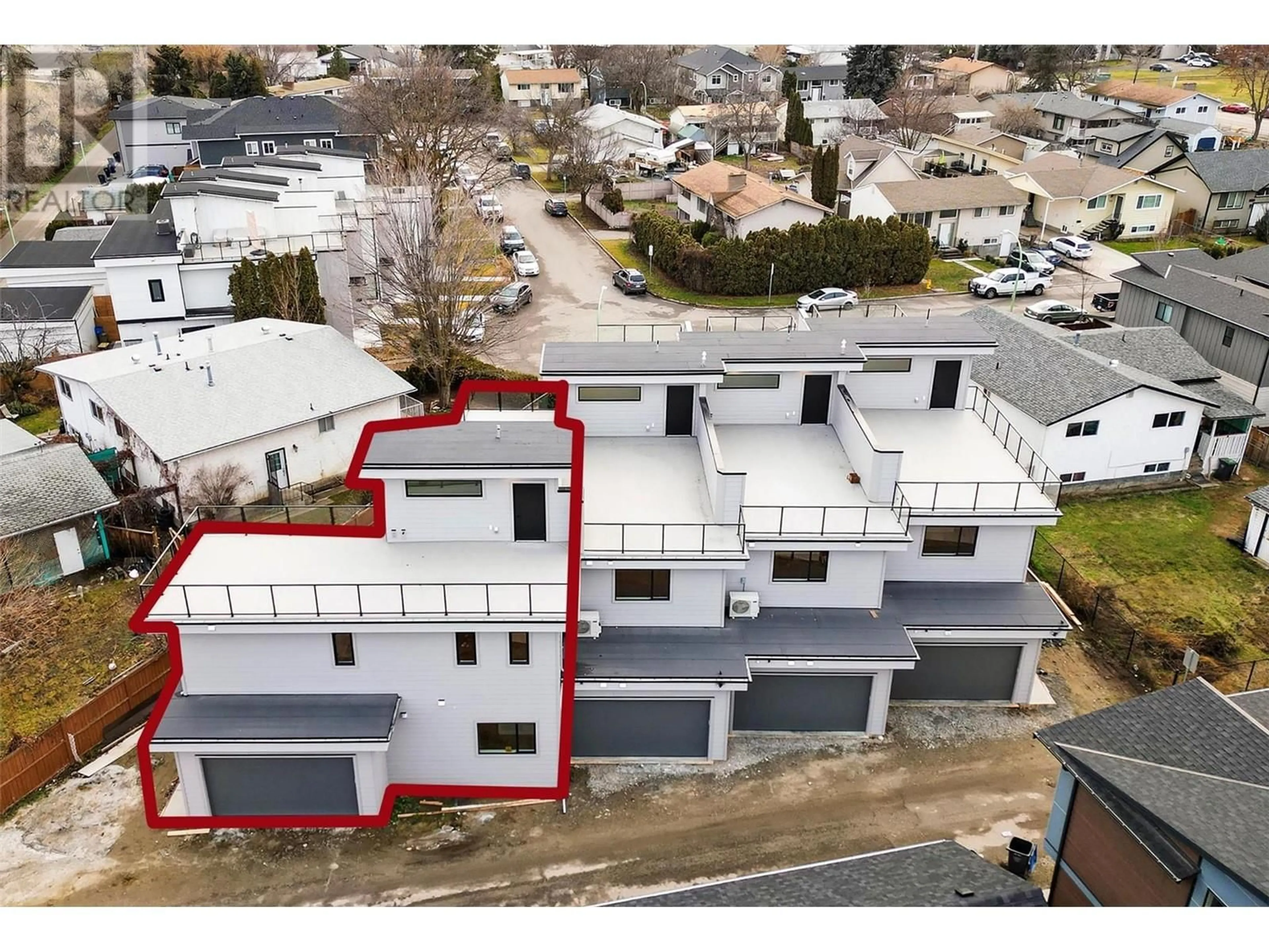 A pic from outside/outdoor area/front of a property/back of a property/a pic from drone, building for 732 Coopland Crescent Unit# 4, Kelowna British Columbia V1Y2V1