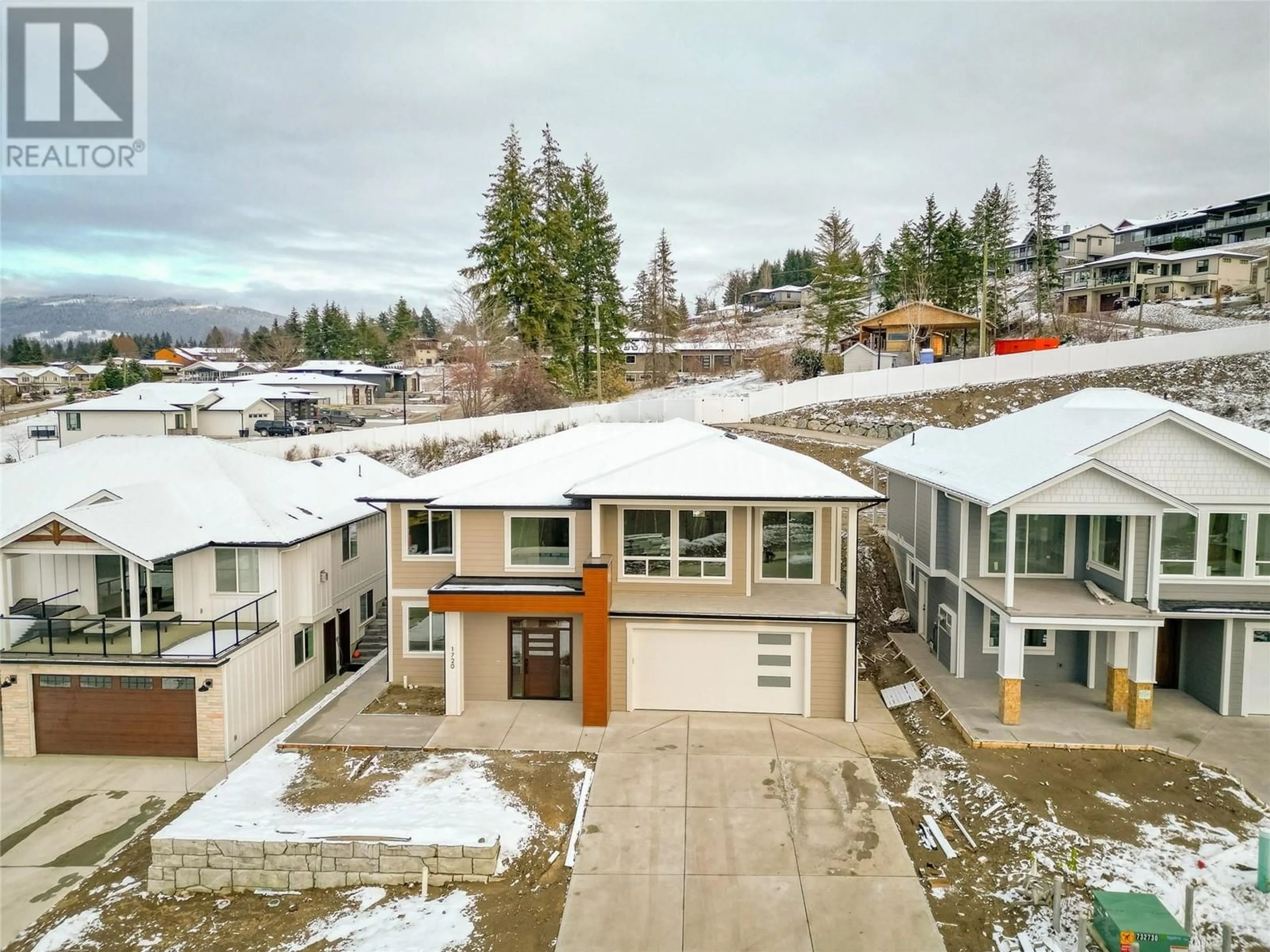 A pic from outside/outdoor area/front of a property/back of a property/a pic from drone, mountain view for 1720 9 Street SE, Salmon Arm British Columbia V1E0G9