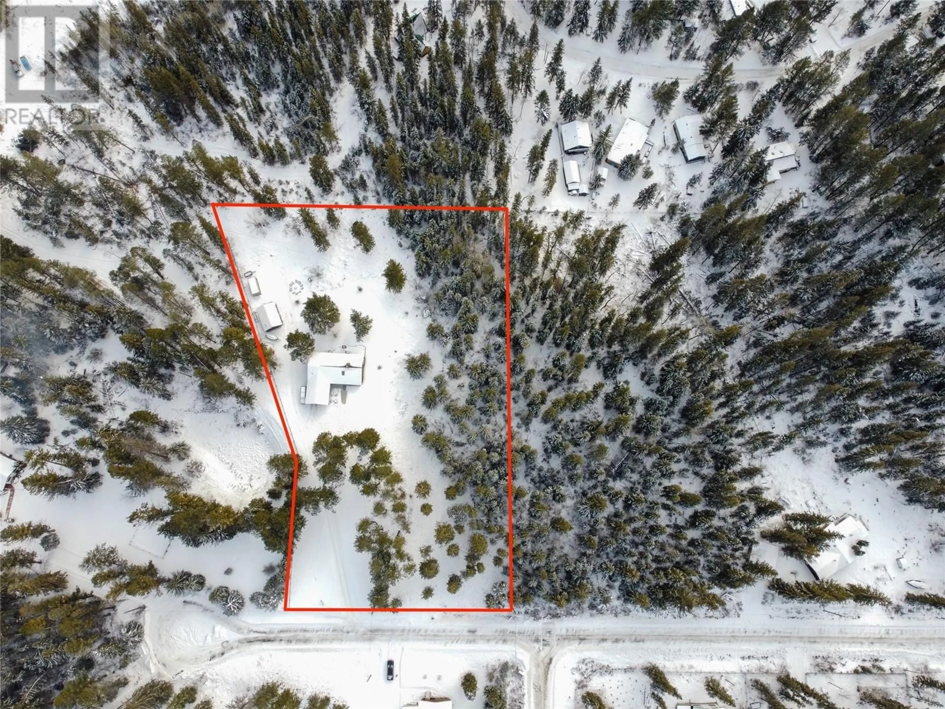 A pic from outside/outdoor area/front of a property/back of a property/a pic from drone, street for 4814 LAKE Road, Windermere British Columbia V0B2L2