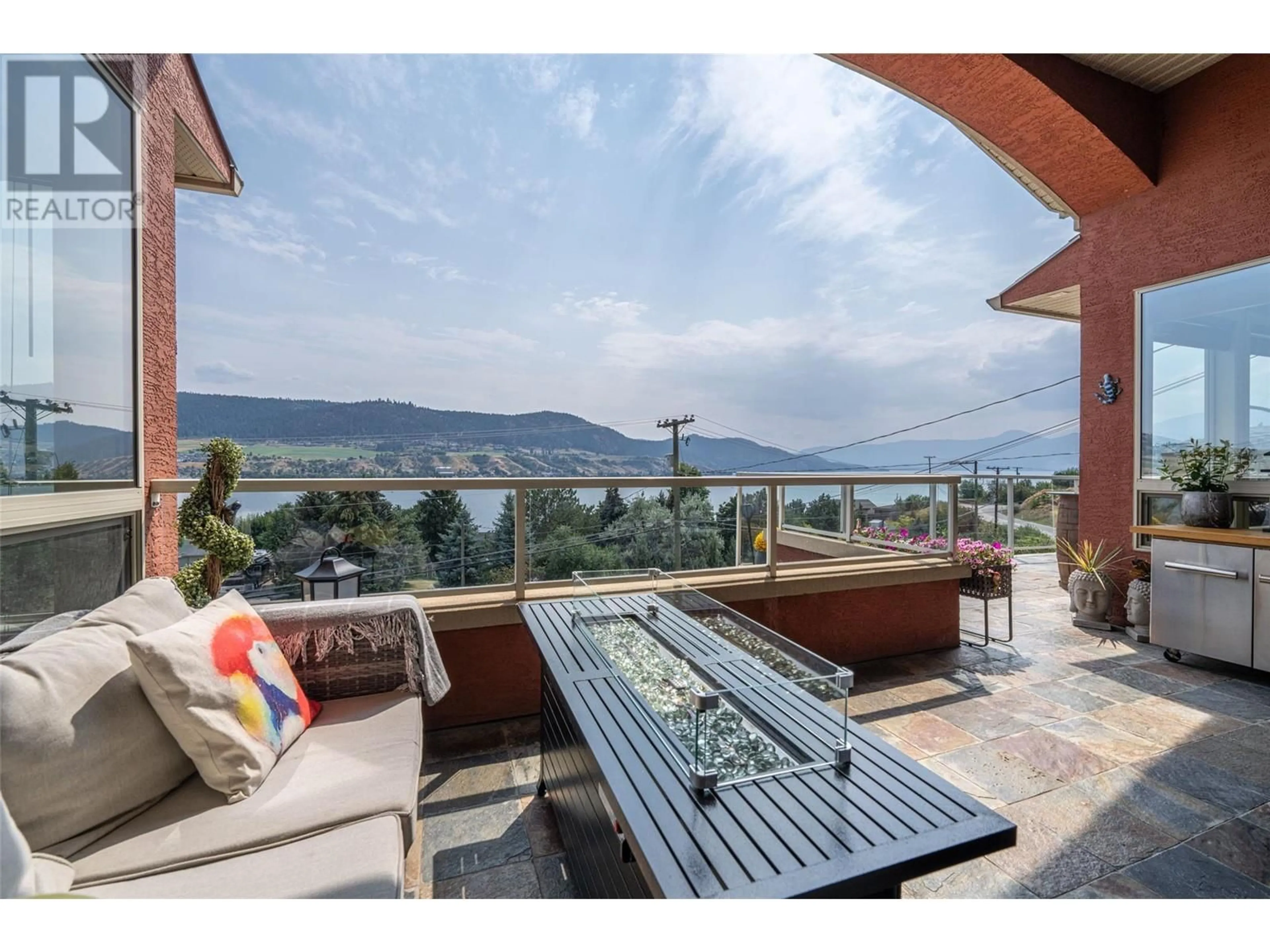 Patio, water/lake/river/ocean view for 7551 Tronson Road, Vernon British Columbia V1H1C4