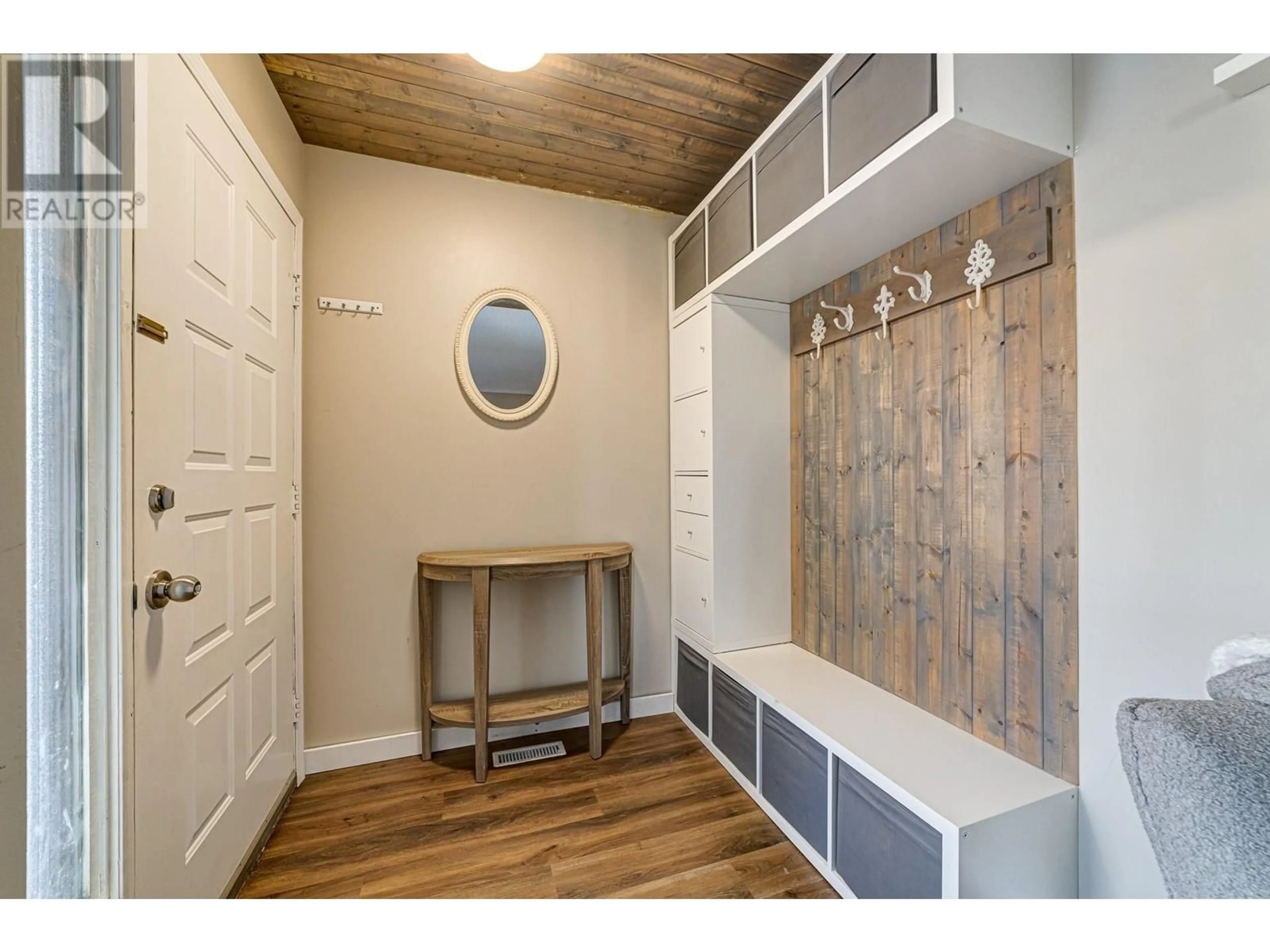 Indoor entryway for 1219 Pinyon Road, Sparwood British Columbia V0B2G2