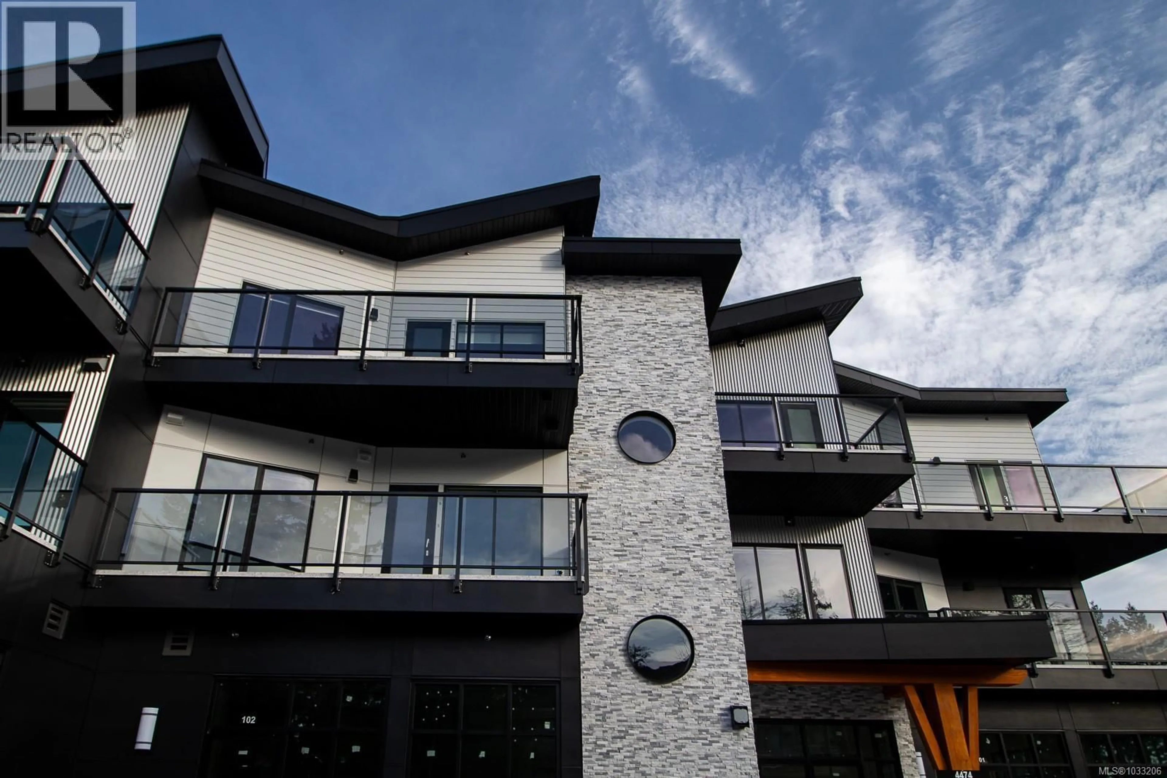 Unknown for 301 - 4474 WELLINGTON ROAD, Nanaimo British Columbia V9T2H3