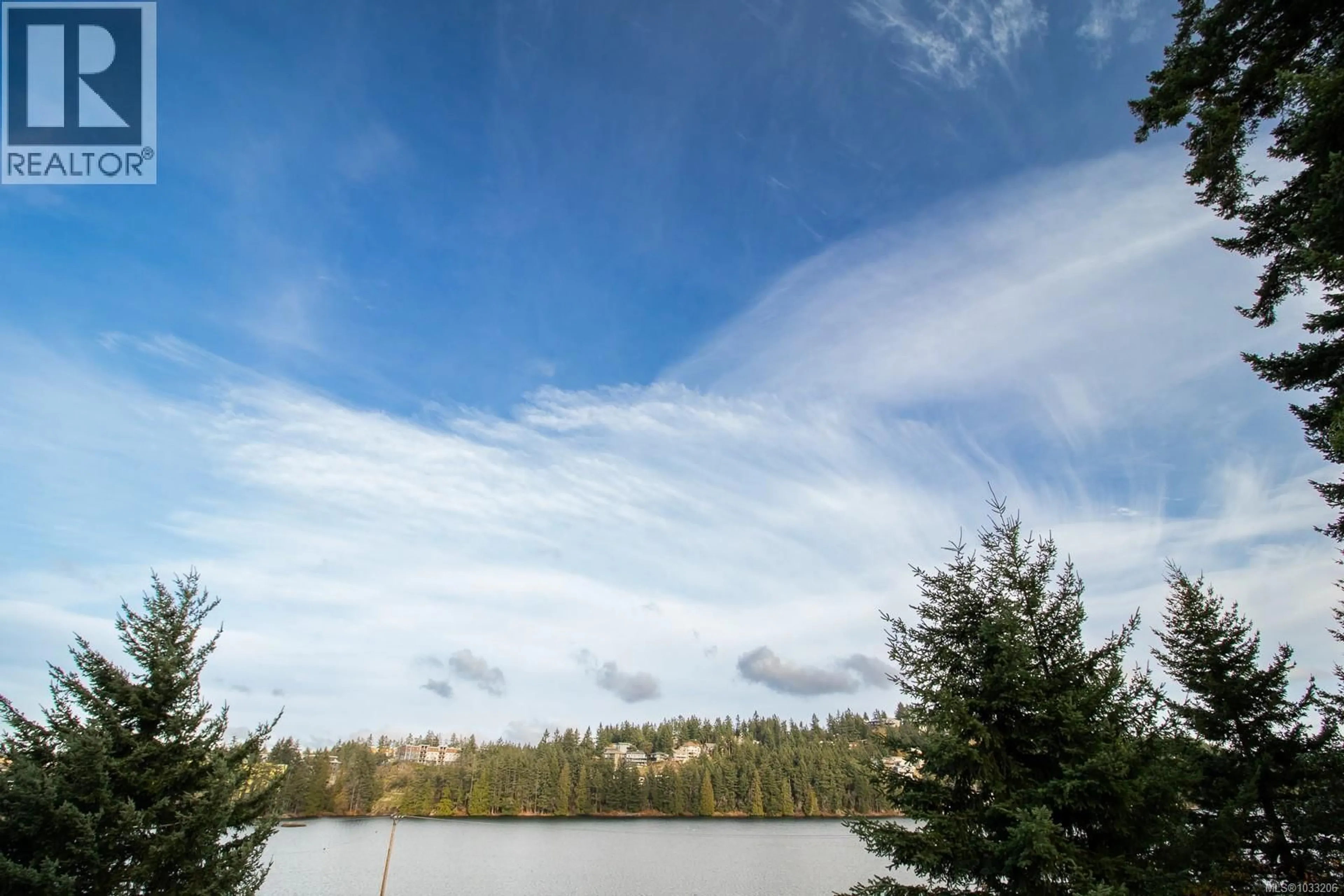 Blurry image for 301 - 4474 WELLINGTON ROAD, Nanaimo British Columbia V9T2H3