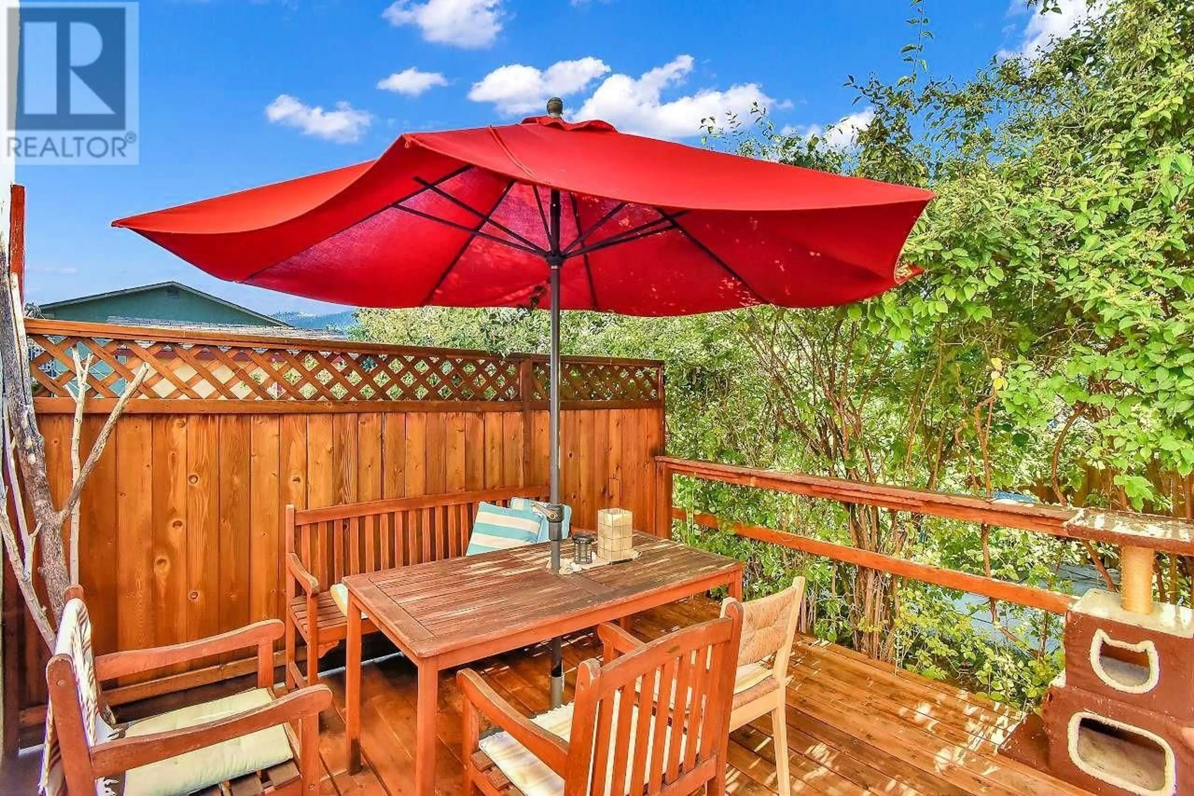 Patio, water/lake/river/ocean view for 6422 MACK ROAD, Peachland British Columbia V0H1X8