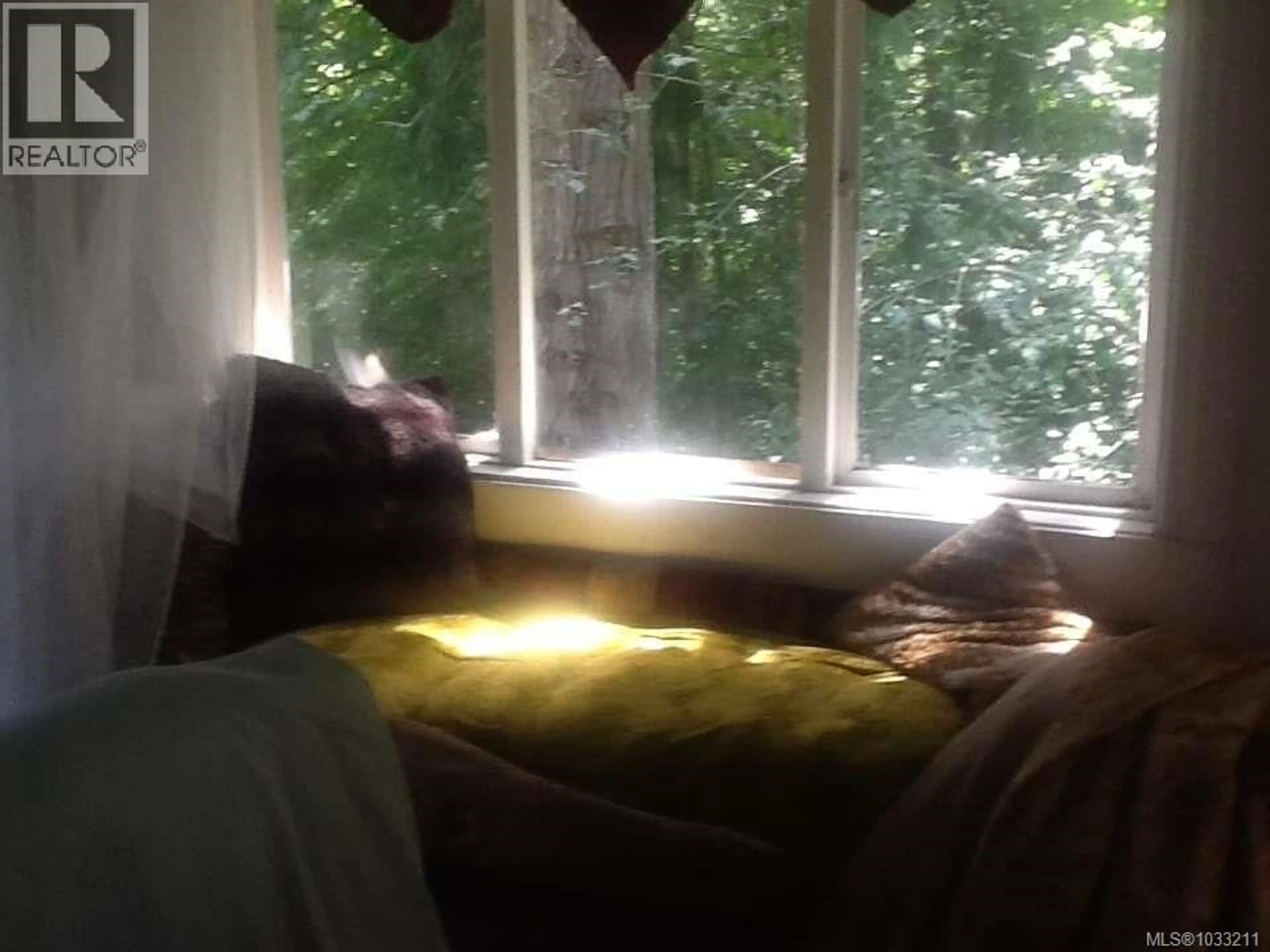 A pic of a room for 3380 GUNPOWDER TRAIL, Hornby Island British Columbia V0R1Z0