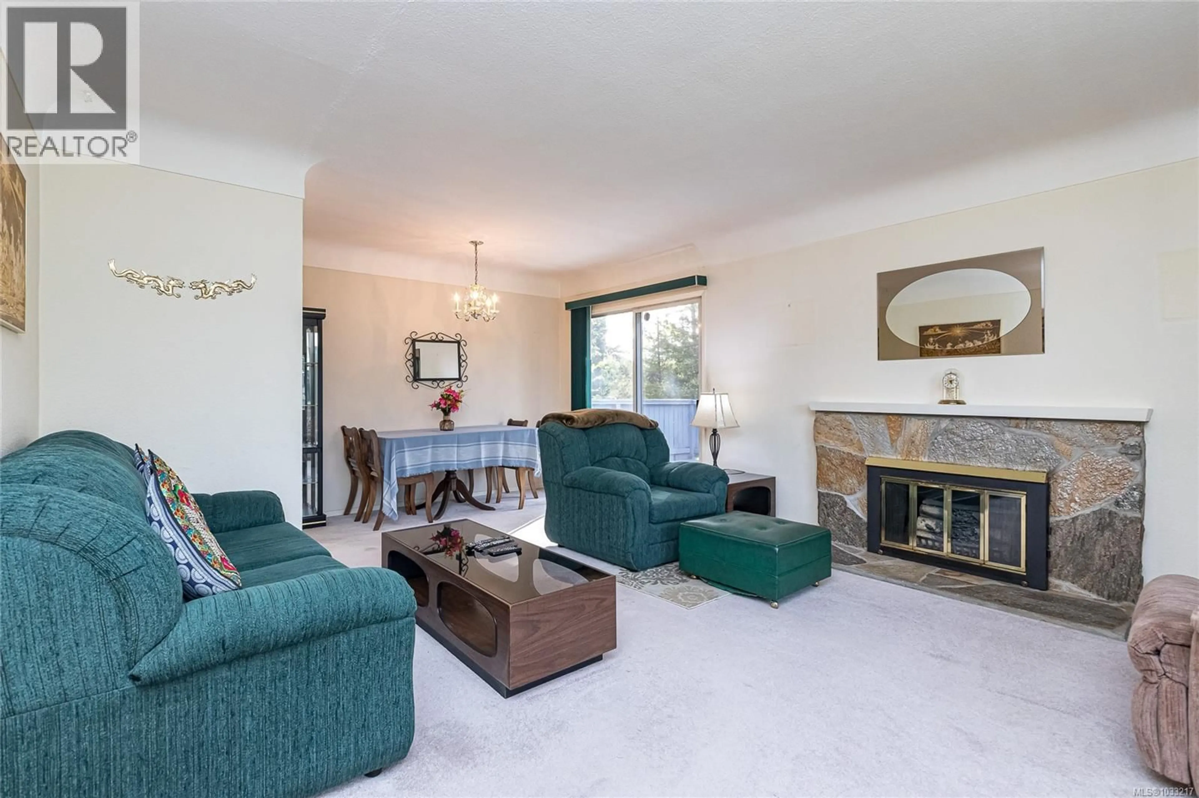 Living room with furniture, unknown for 14 KINGHAM PLACE, View Royal British Columbia V9B1L7